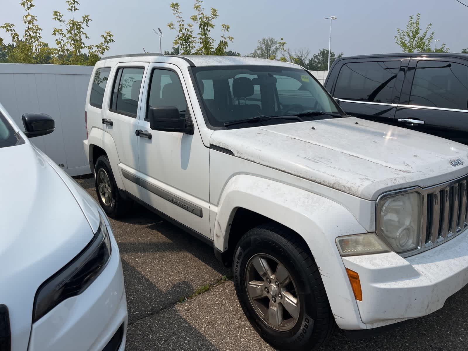 Thumbnail: 2012 Jeep Liberty - 13