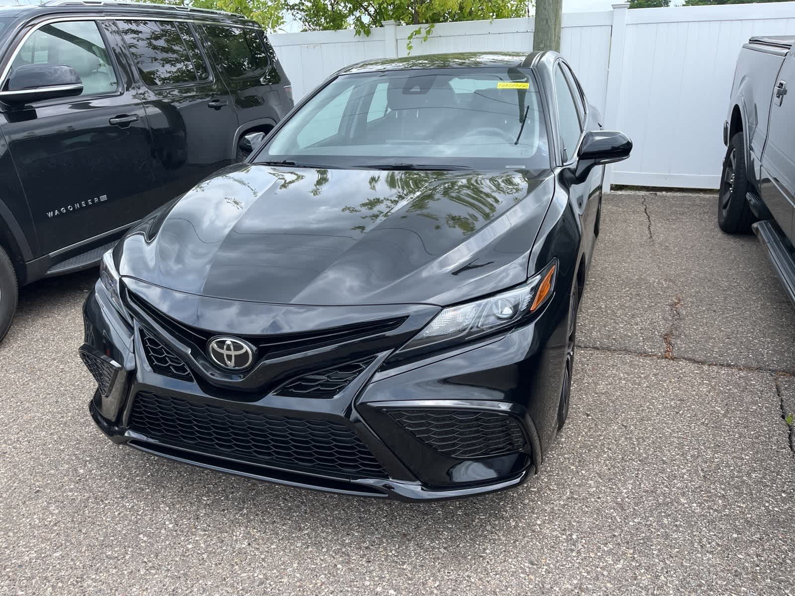 Thumbnail: 2023 Toyota Camry - 3