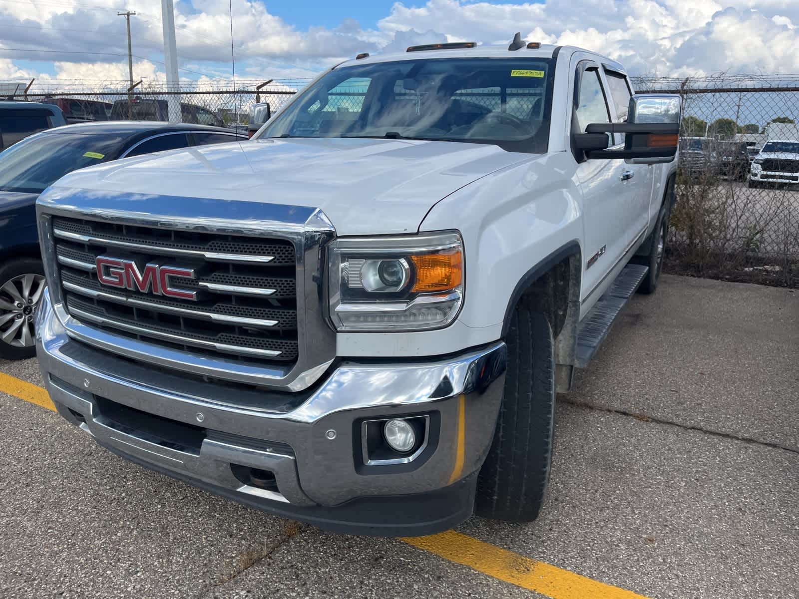 Thumbnail: 2015 GMC Sierra 2500 - 2