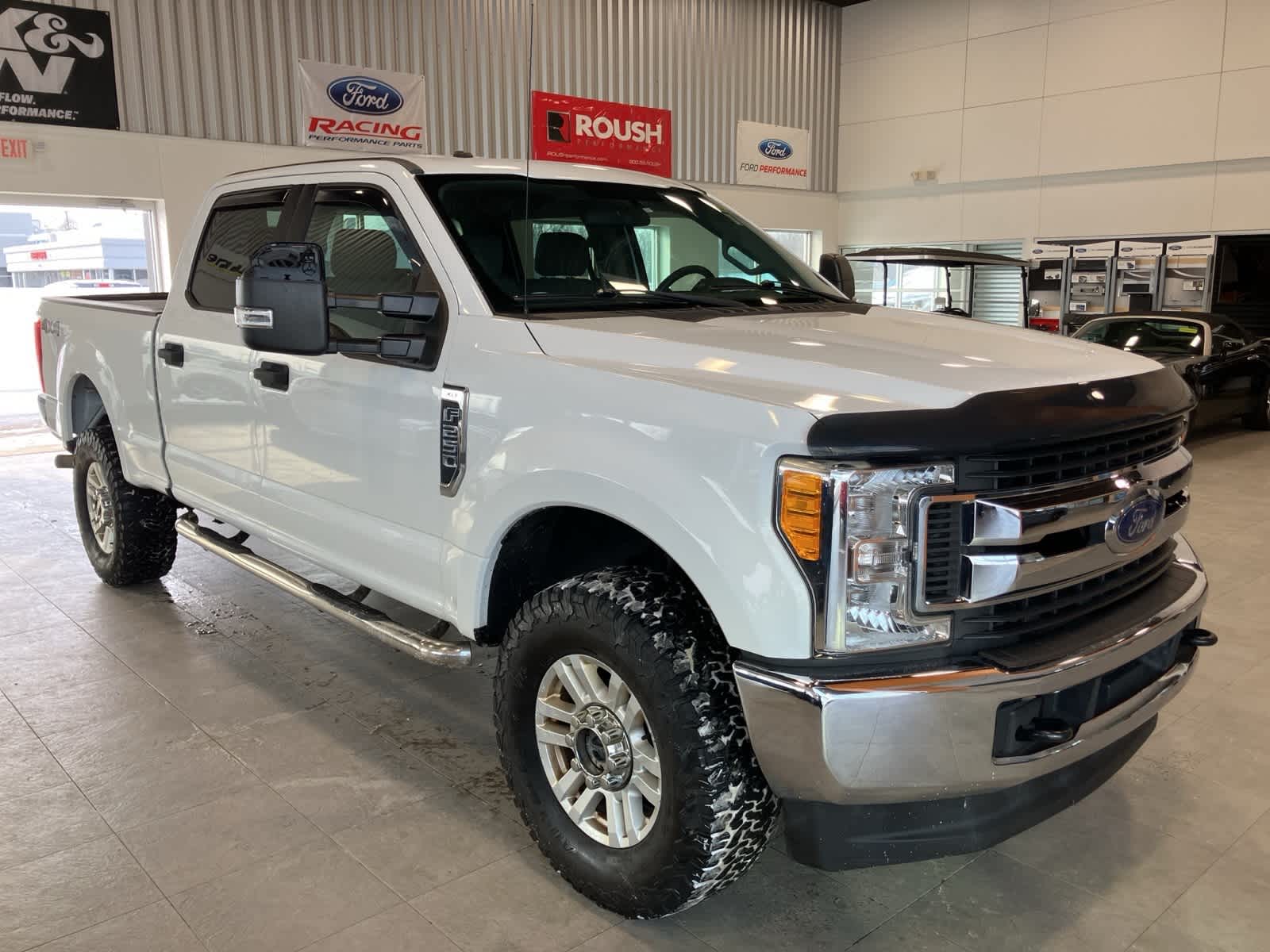 Thumbnail: 2017 Ford Econoline - 3