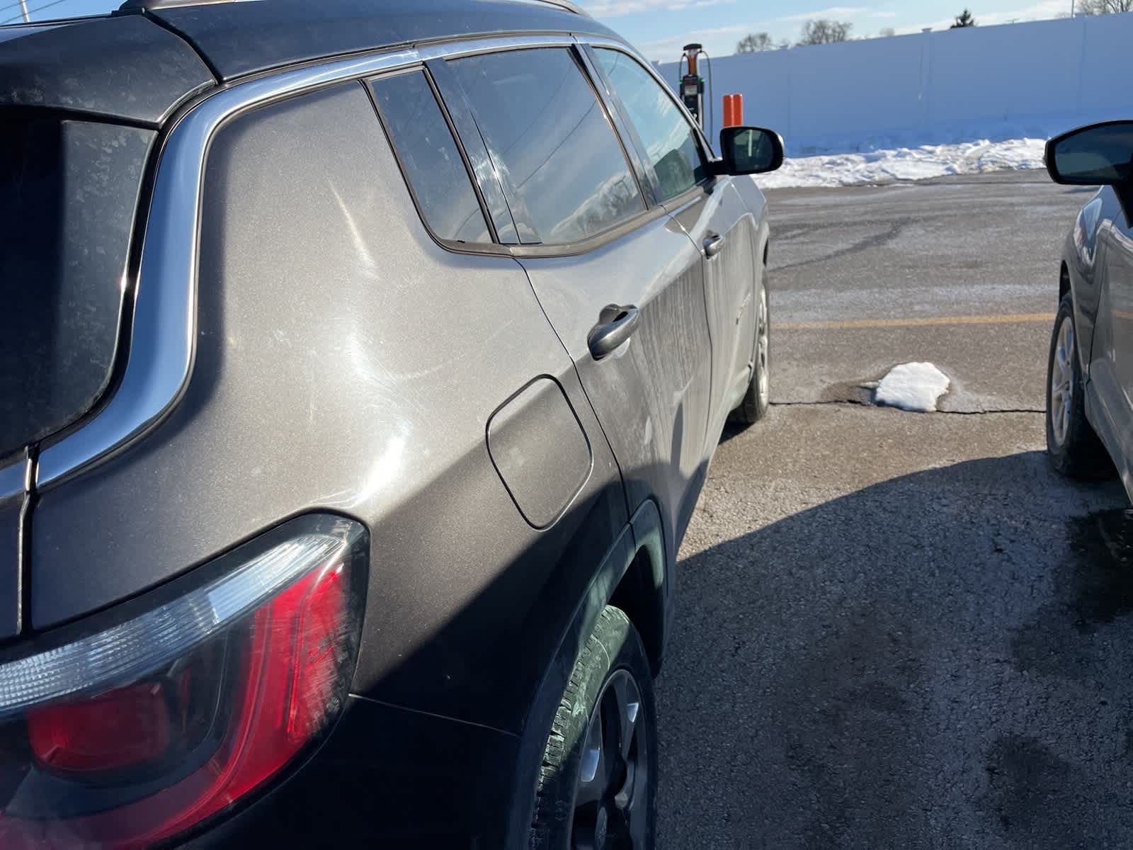 Thumbnail: 2020 Jeep Compass - 14