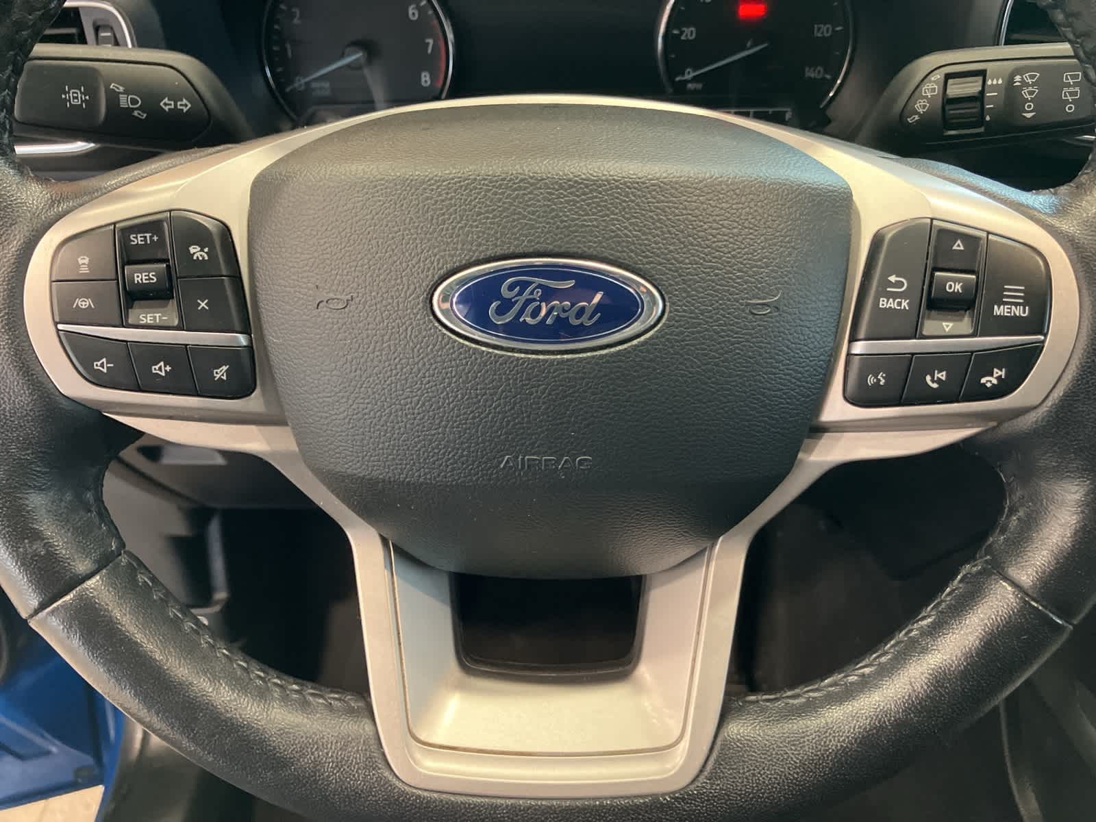 Thumbnail: 2022 Ford Explorer - 15