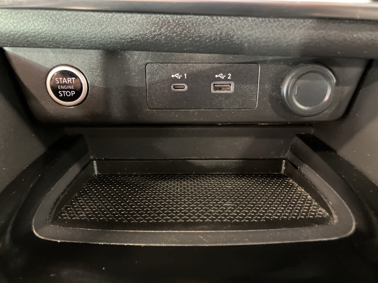 Thumbnail: 2021 Nissan Rogue - 16