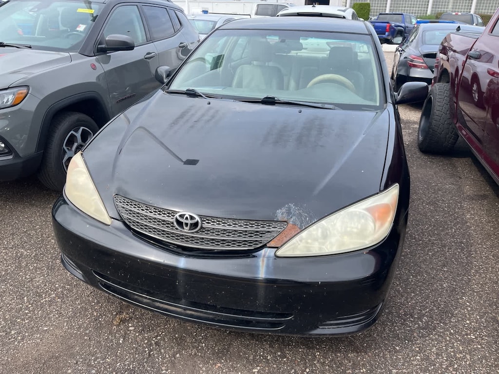 Used 2004 Toyota Camry LE Sedan
