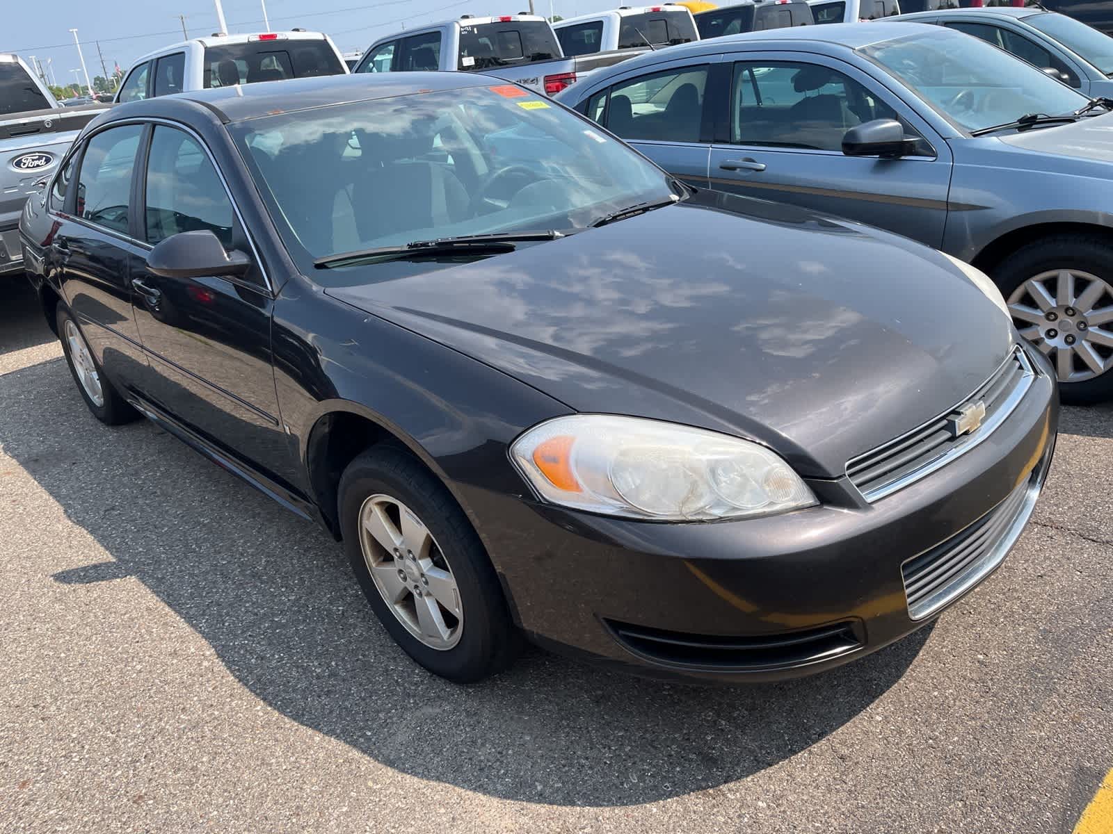 Thumbnail: 2009 Chevrolet Impala - 17