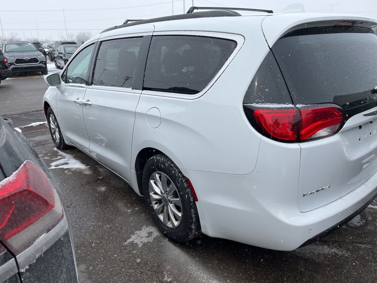 2018 Chrysler Pacifica Touring Plus -
                  Sterling Heights, MI
