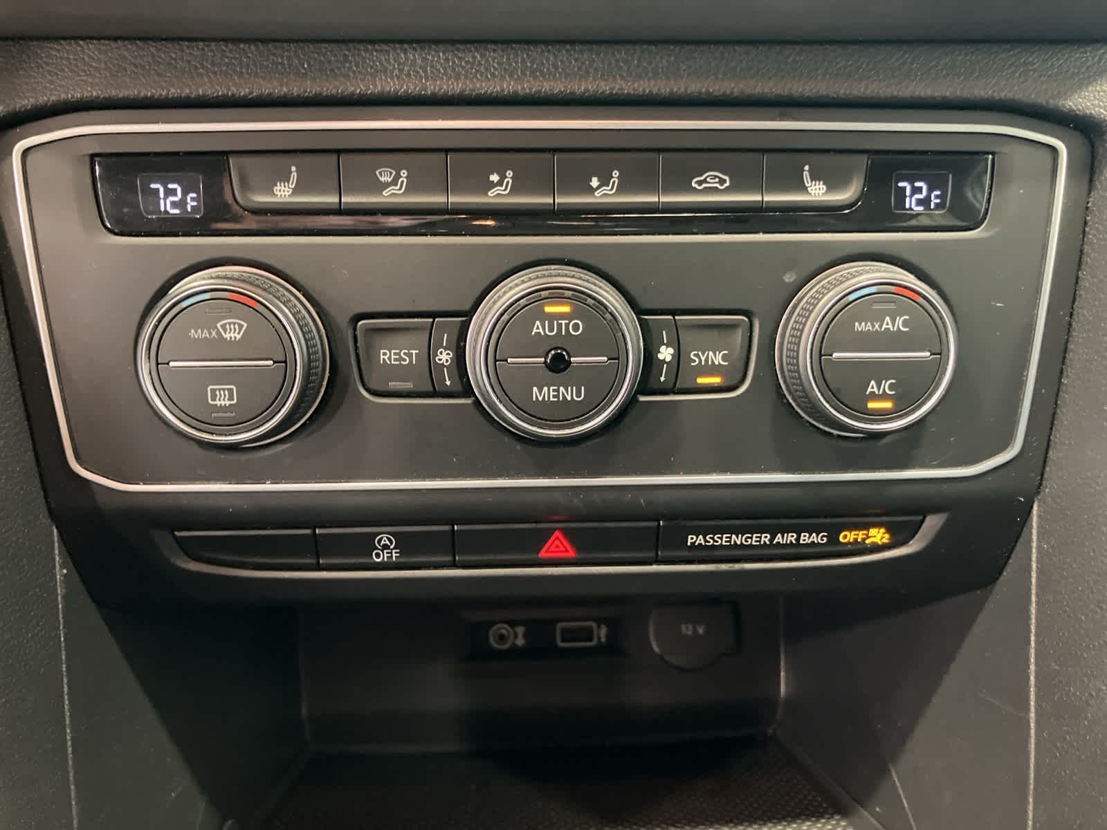 Thumbnail: 2019 Volkswagen Atlas - 17