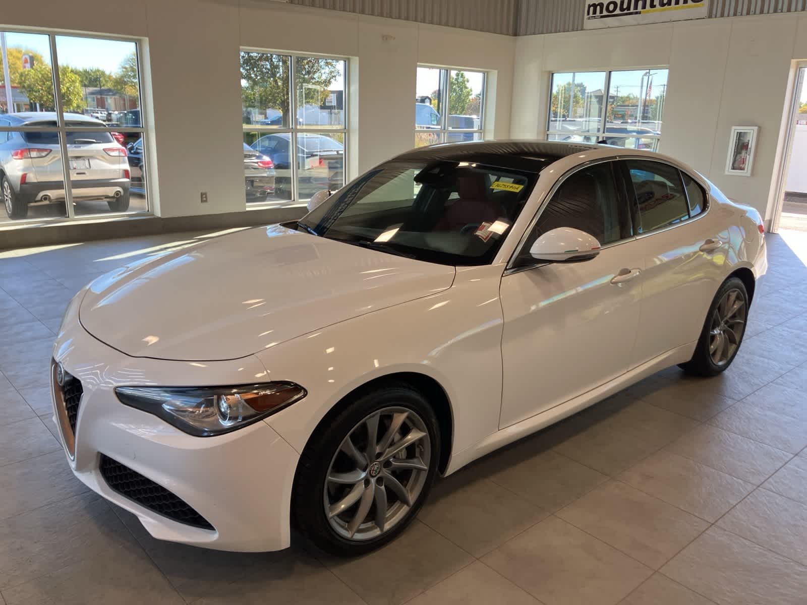 2020 Alfa Romeo Giulia Base -
                  Sterling Heights, MI