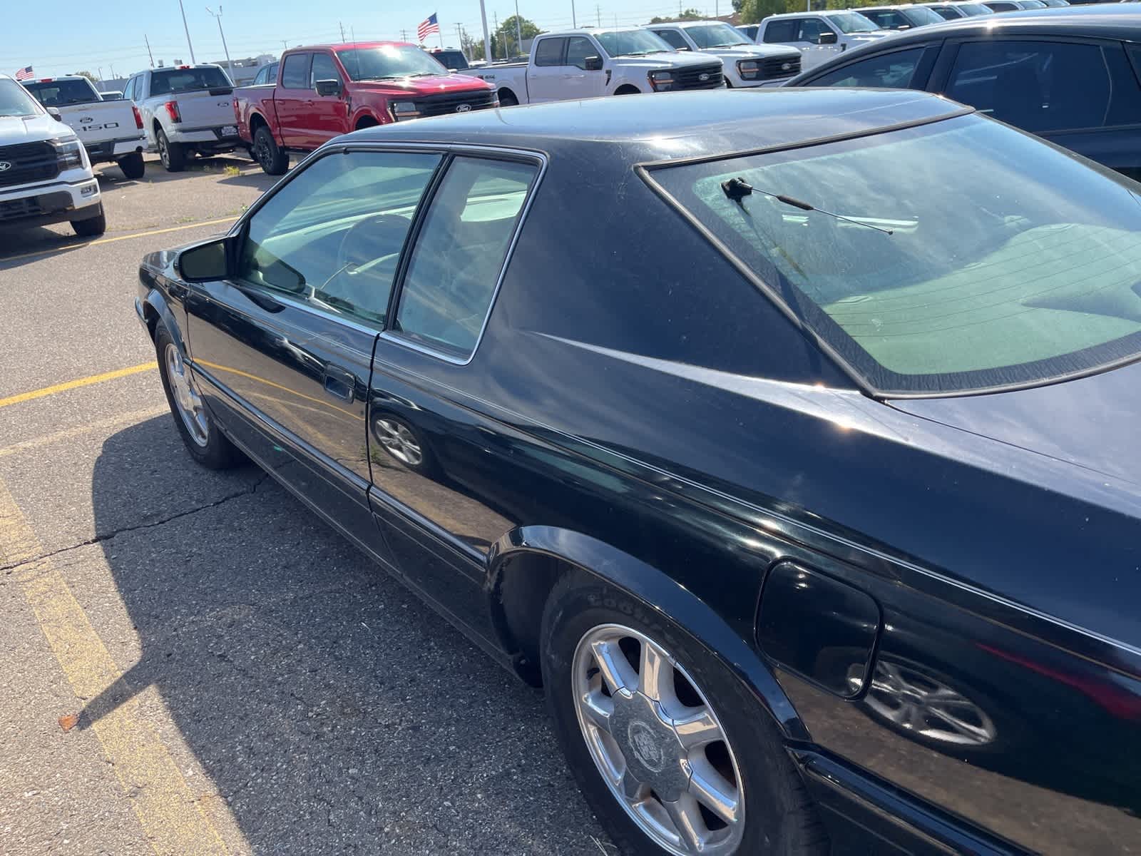 Thumbnail: 2002 Cadillac Eldorado - 12