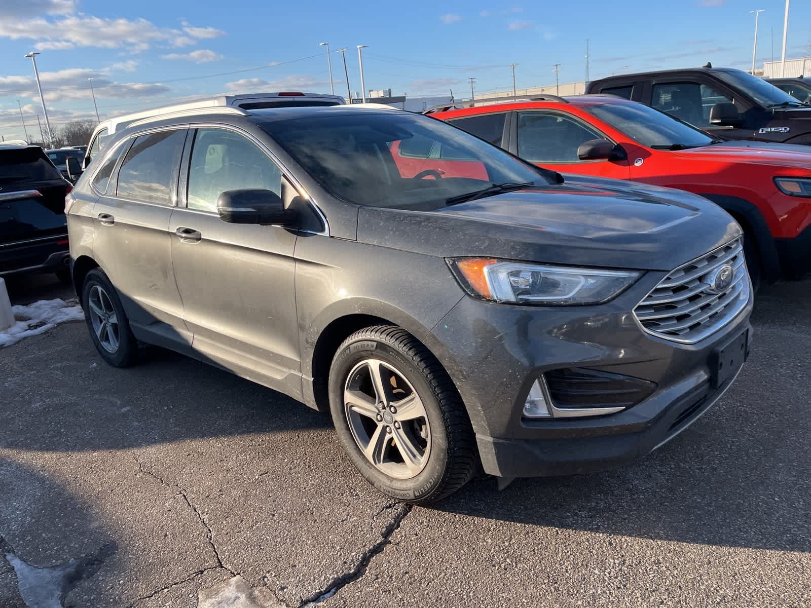 Thumbnail: 2019 Ford Edge - 17