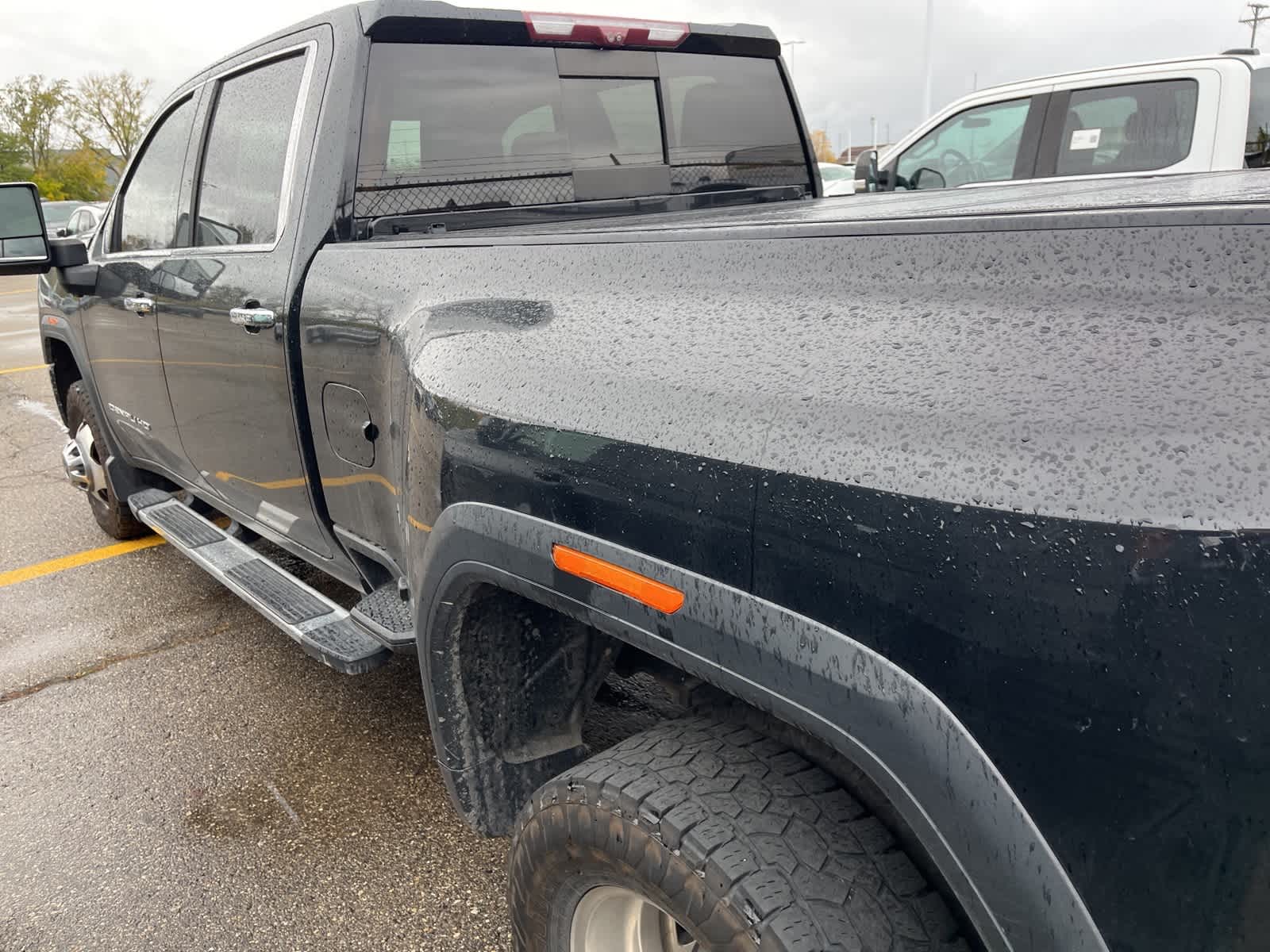 Thumbnail: 2020 GMC Sierra 3500 - 14