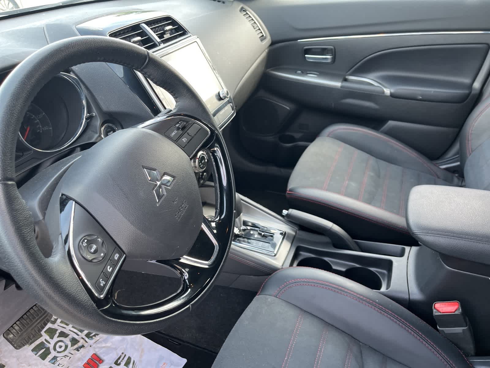 Thumbnail: 2024 Mitsubishi Outlander Sport - 25