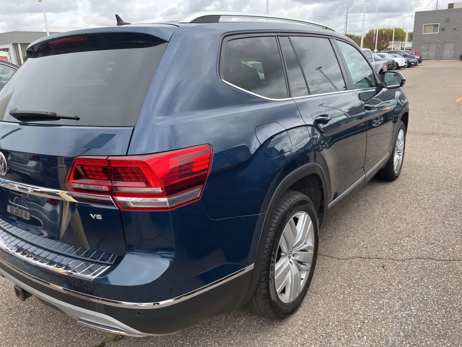 Thumbnail: 2019 Volkswagen Atlas - 12