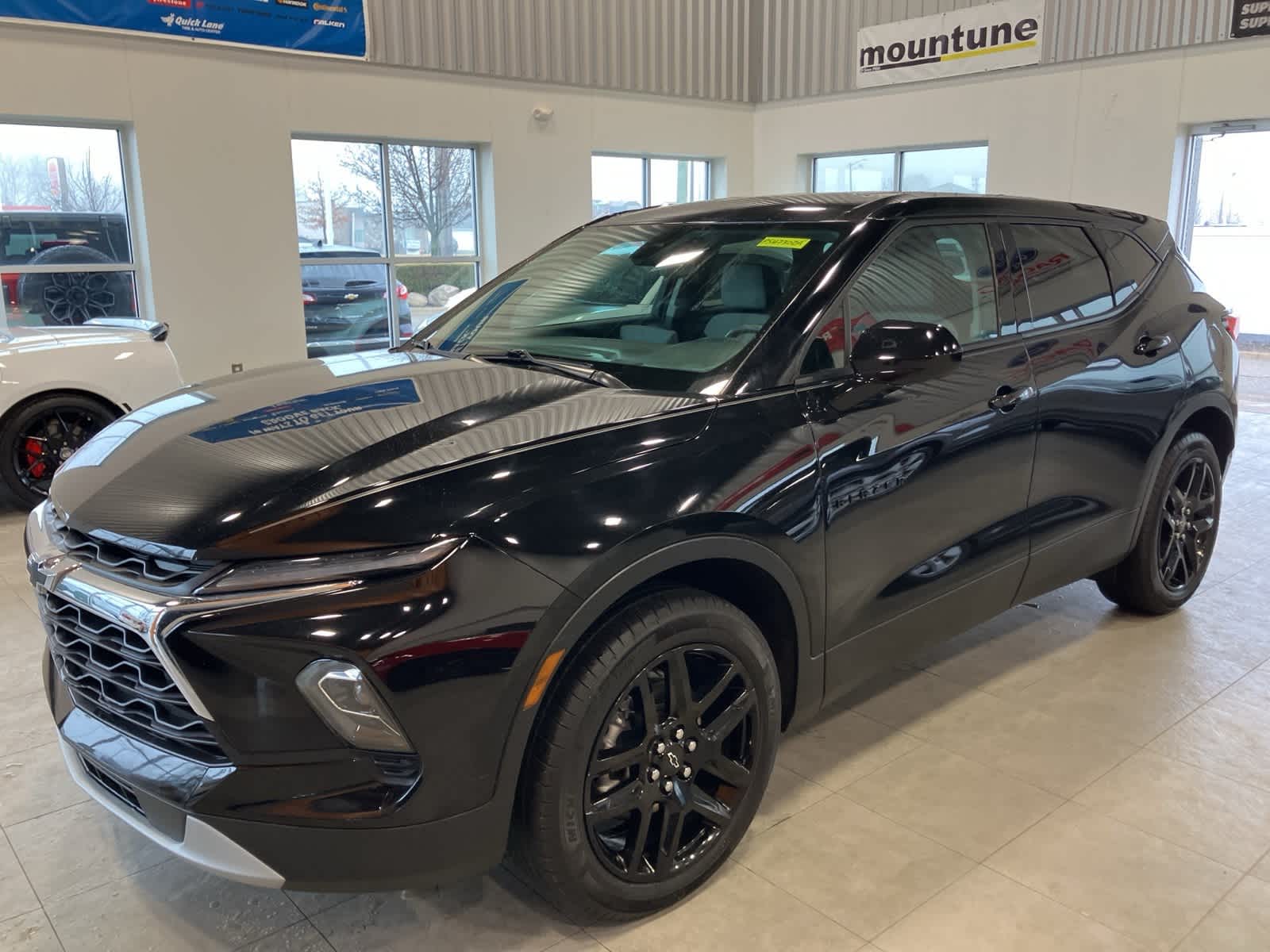 Thumbnail: 2023 Chevrolet Blazer - 1