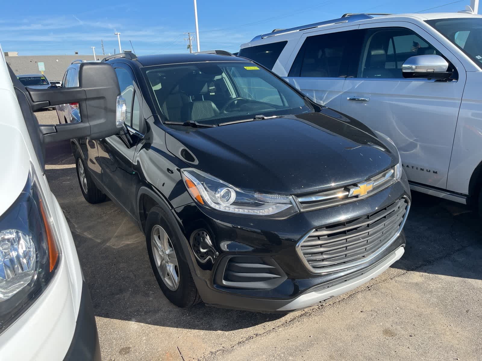 Thumbnail: 2019 Chevrolet Trax - 17