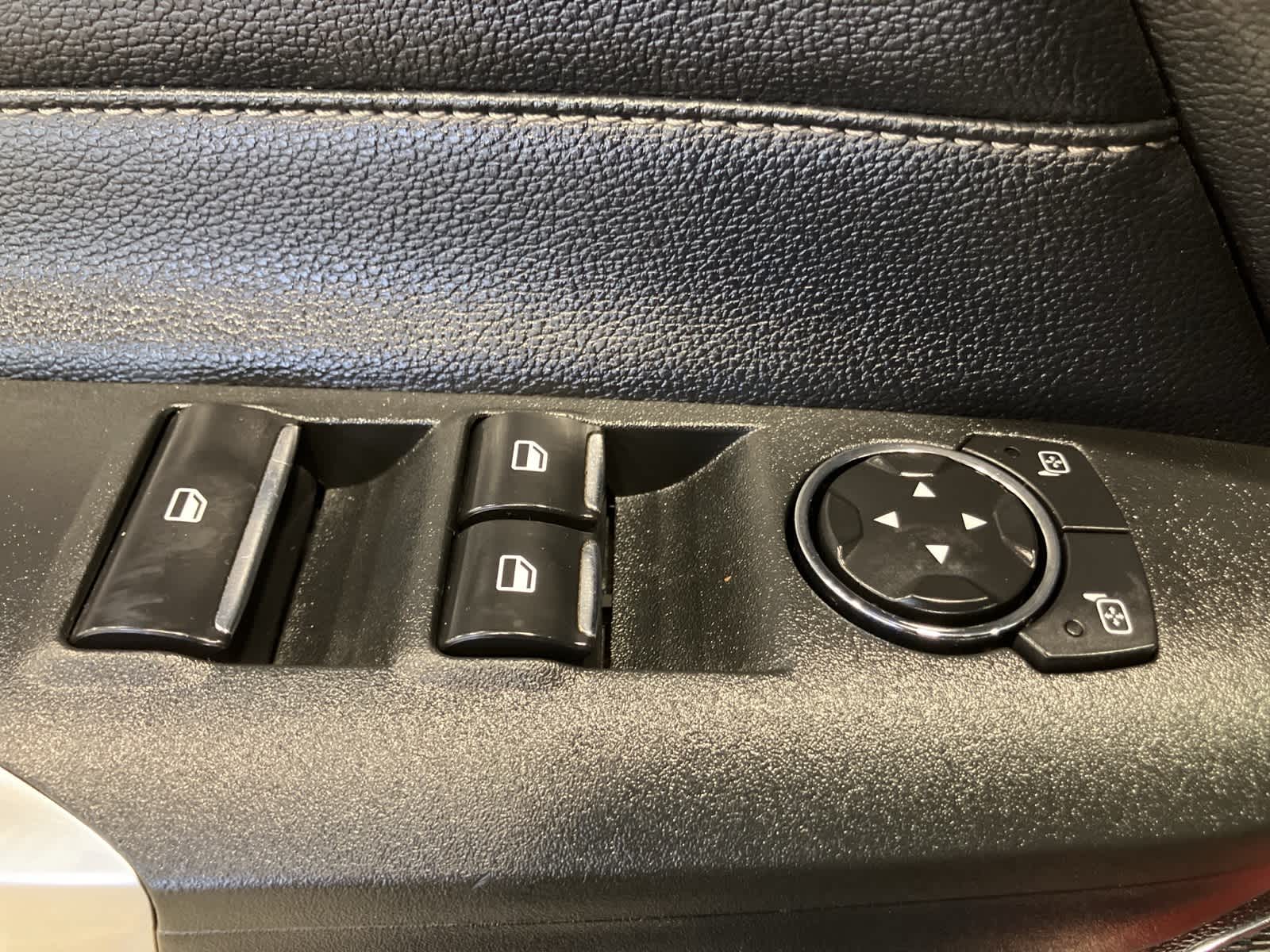 Thumbnail: 2017 Ford Mustang - 12