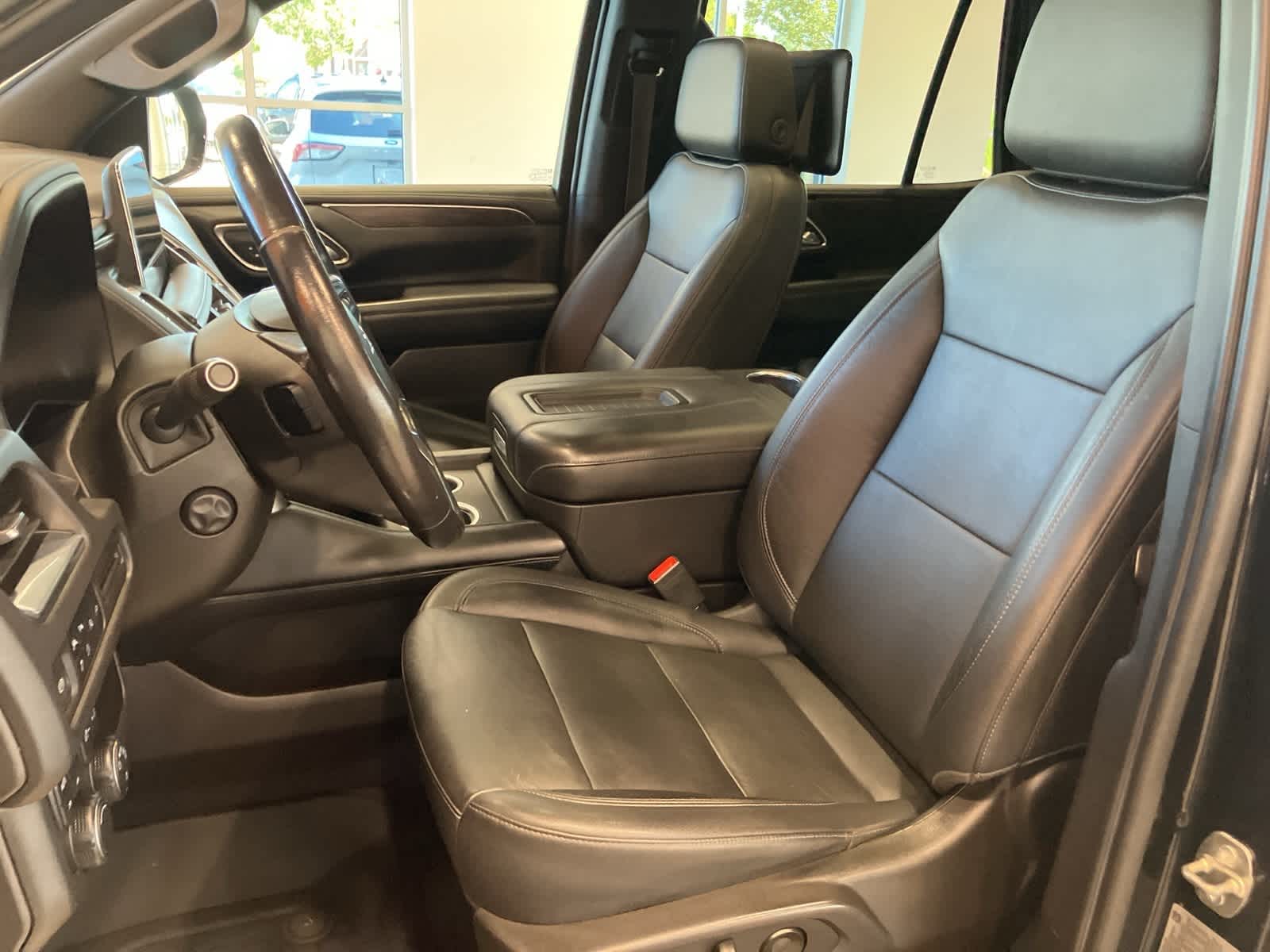 Thumbnail: 2021 Chevrolet Tahoe - 12