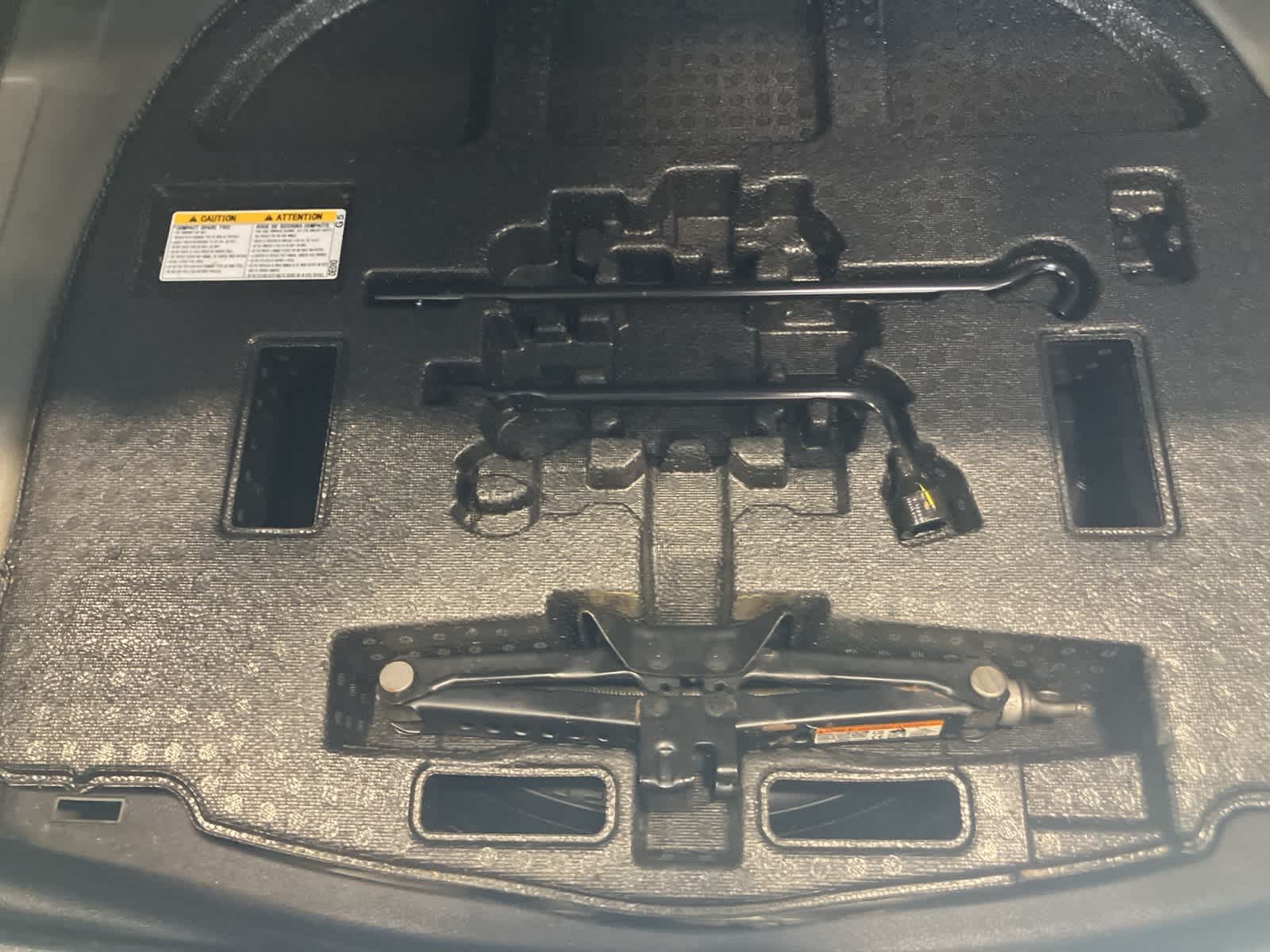 Thumbnail: 2019 Toyota Camry - 31