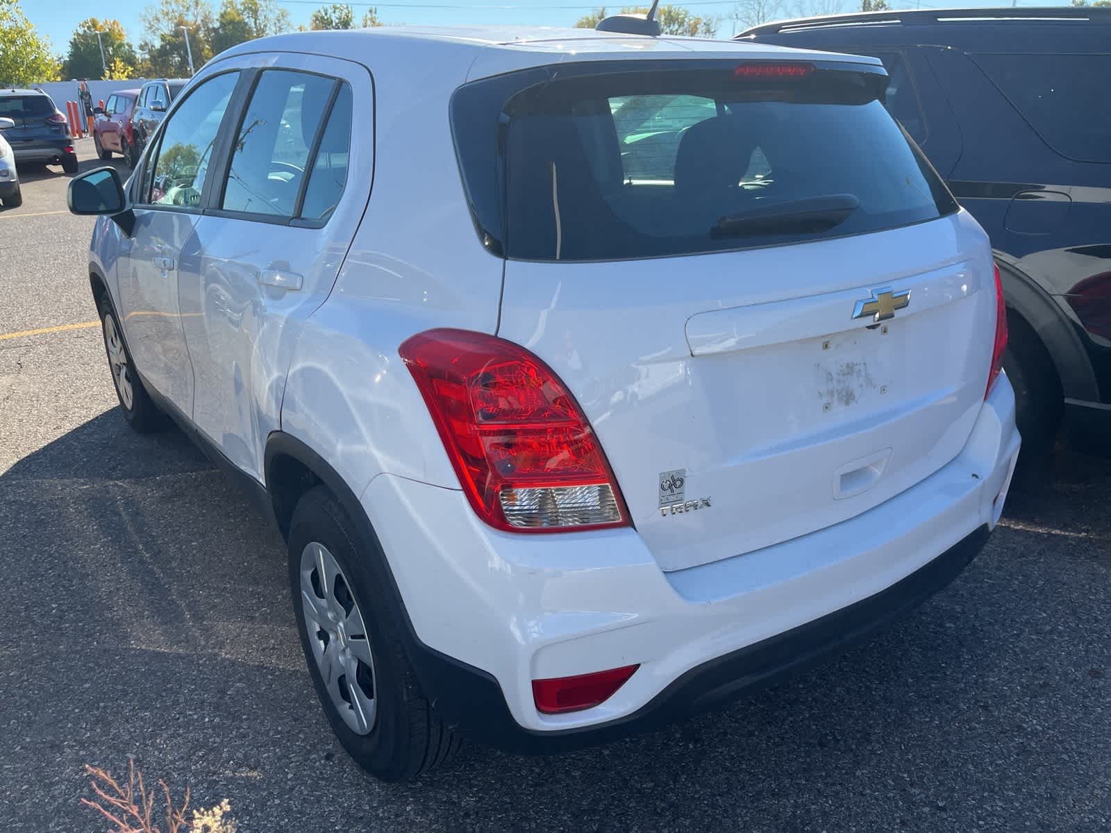 Thumbnail: 2017 Chevrolet Trax - 7