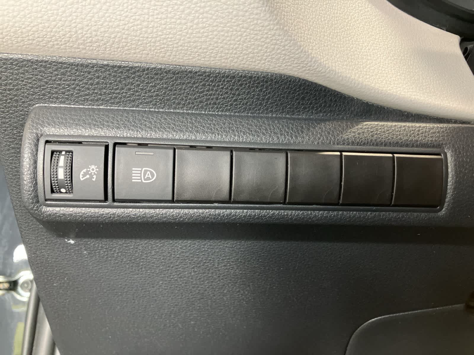 Thumbnail: 2024 Toyota Corolla - 12