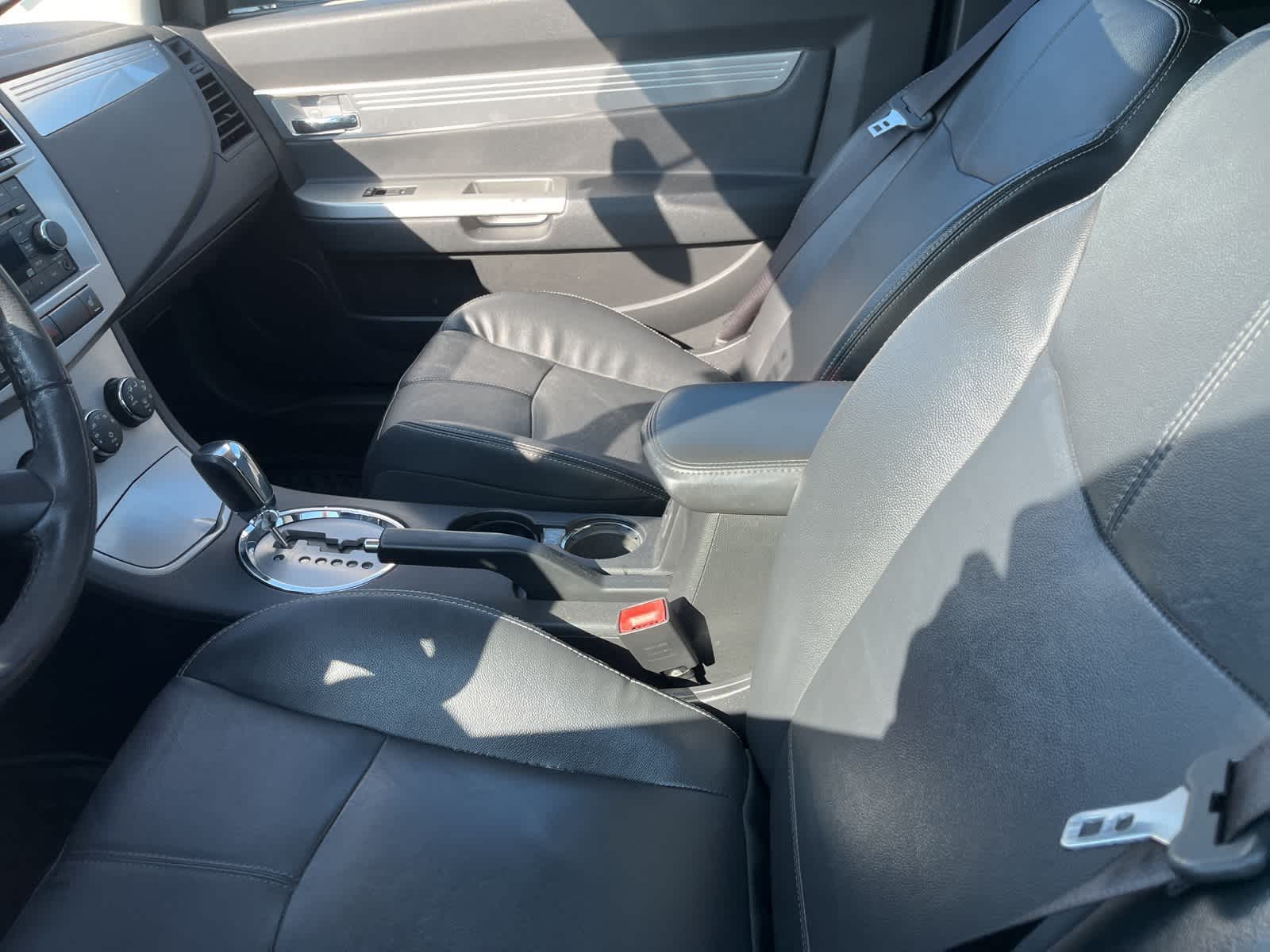 Thumbnail: 2009 Chrysler Sebring - 23