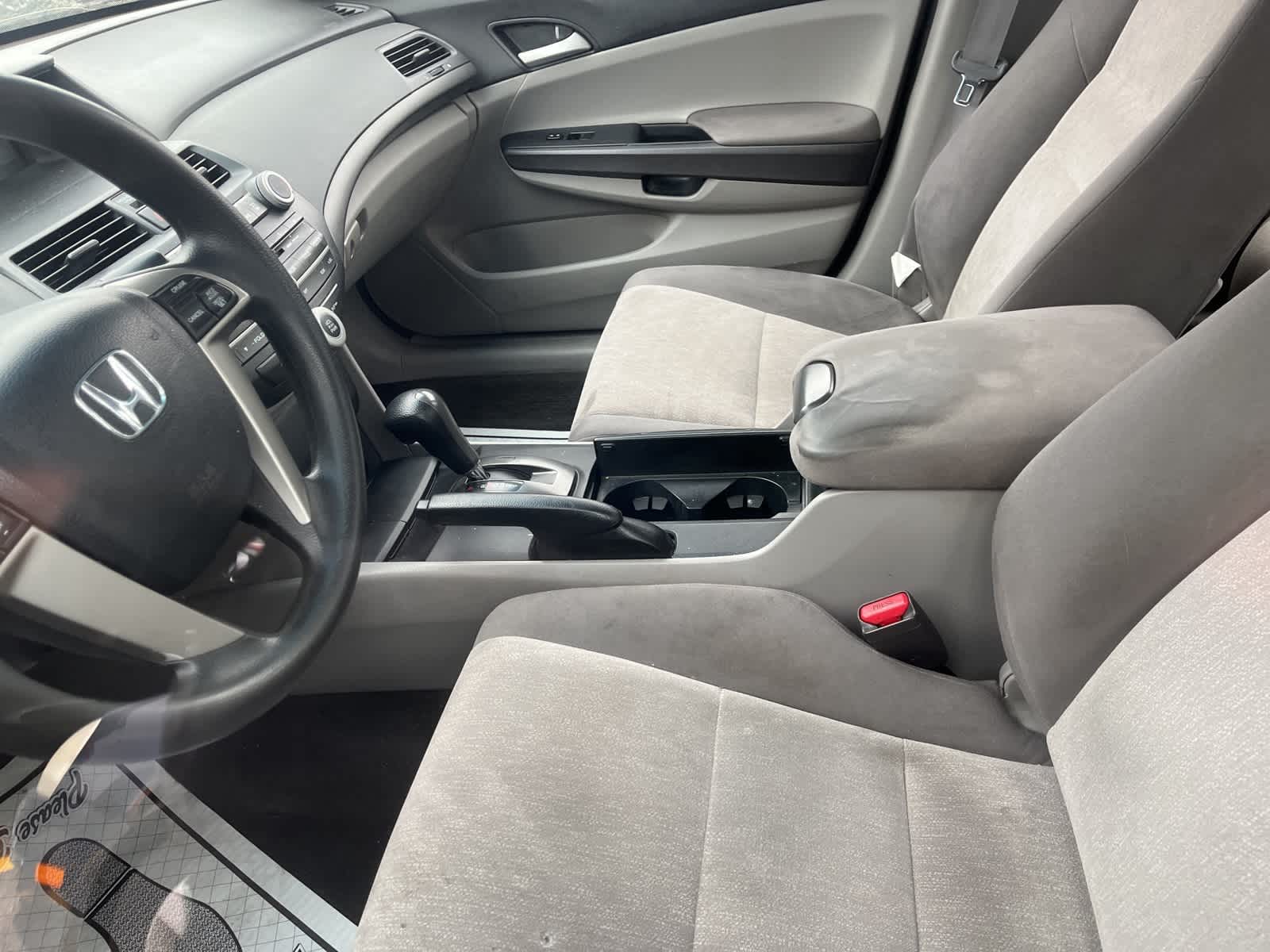 Thumbnail: 2010 Honda Accord - 25