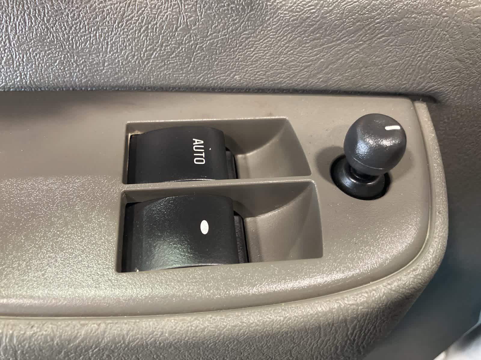 Thumbnail: 2024 Chevrolet Express - 11