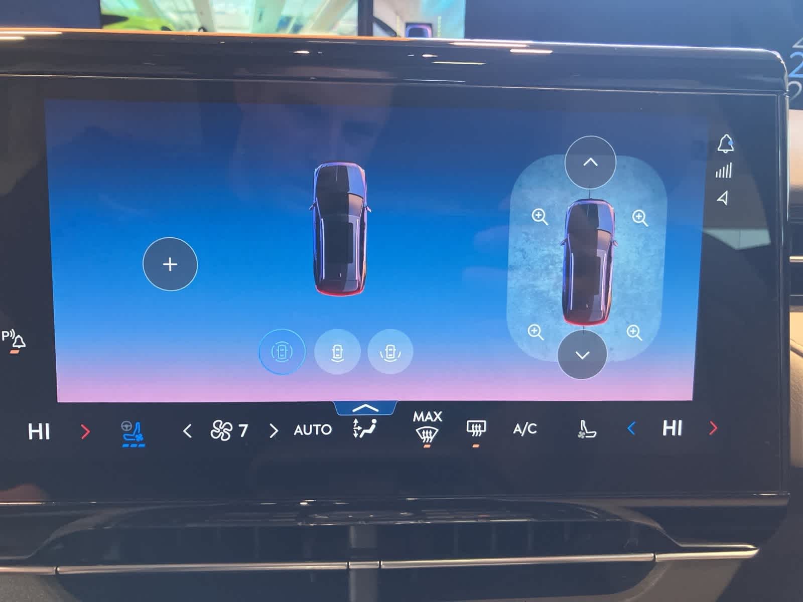 Thumbnail: 2024 Lincoln Nautilus - 24