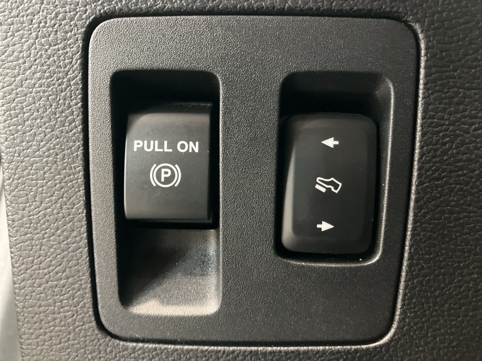 Thumbnail: 2019 Ford F-150 - 17