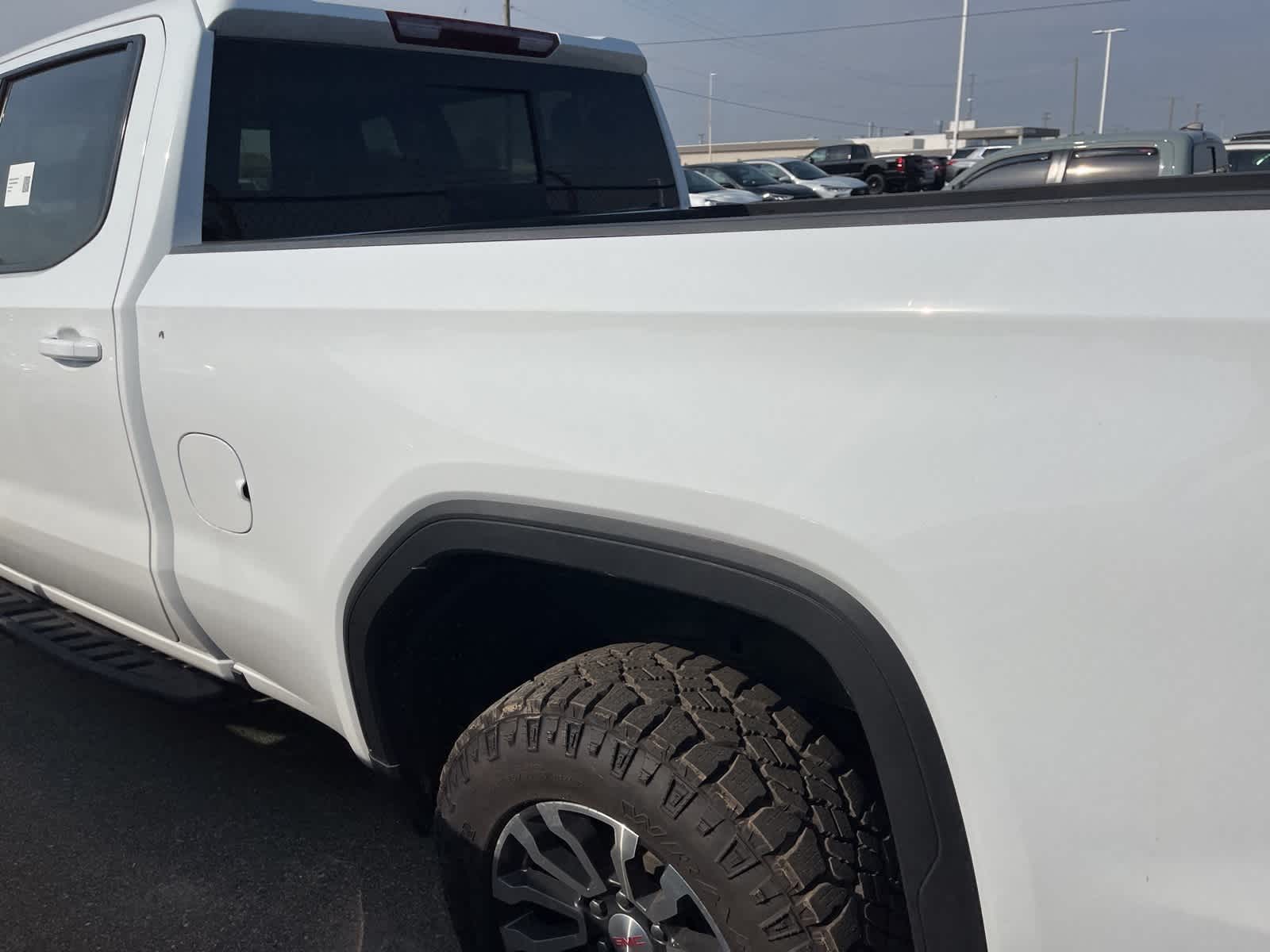 Thumbnail: 2022 GMC Sierra 1500 - 11