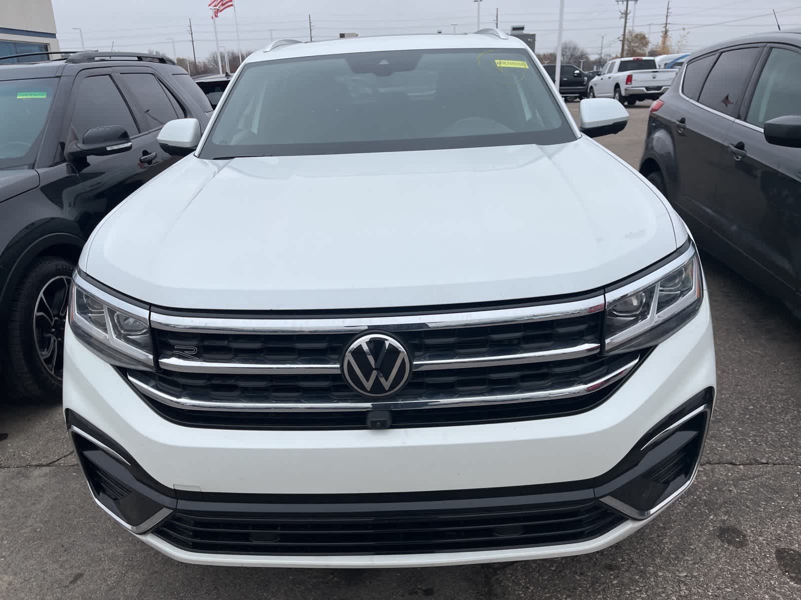 Thumbnail: 2023 Volkswagen Atlas - 26