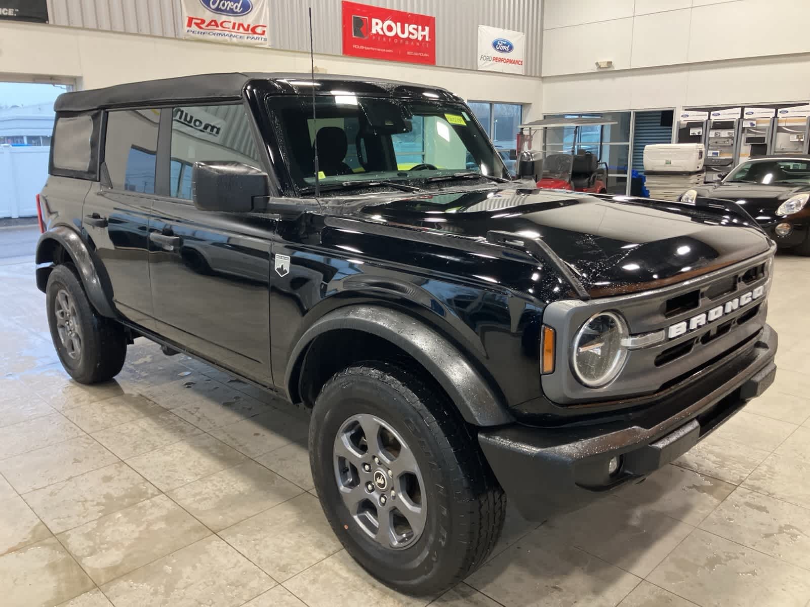 Thumbnail: 2023 Ford Bronco - 3