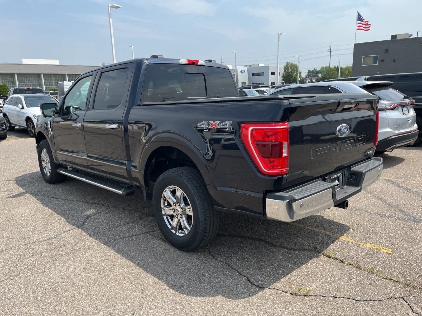 2022 Ford F-150 XLT 8