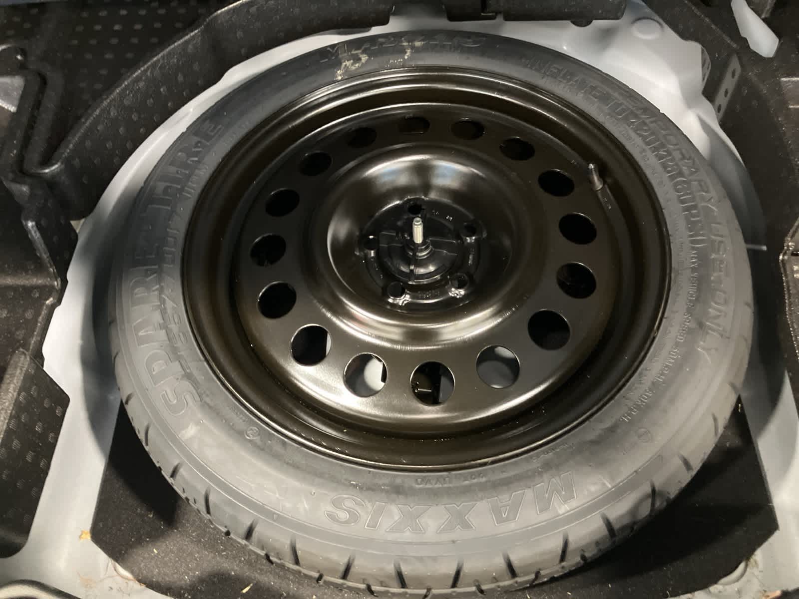 Thumbnail: 2023 Ford Escape - 30