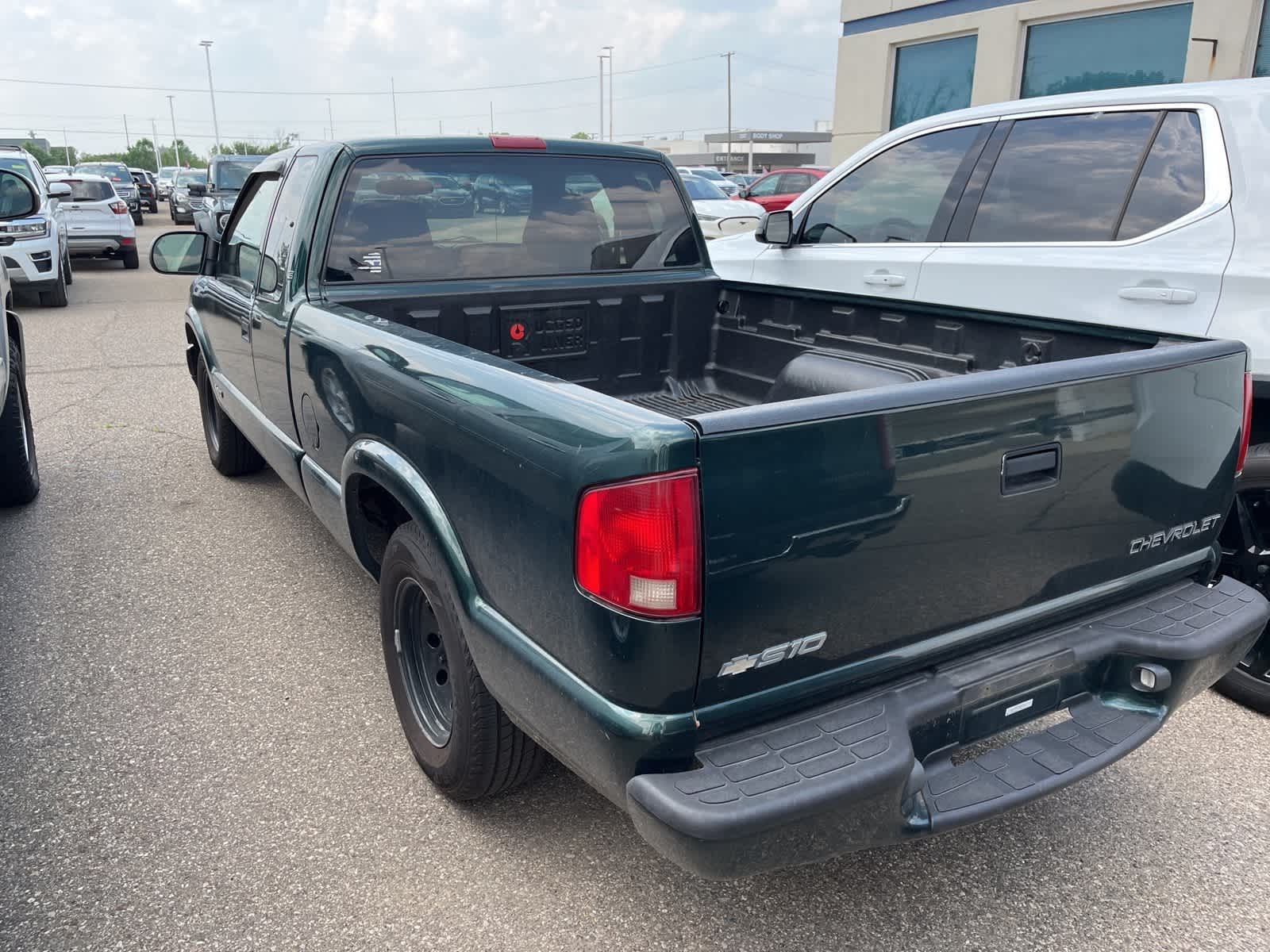 2003 Chevrolet S-10 LS 10