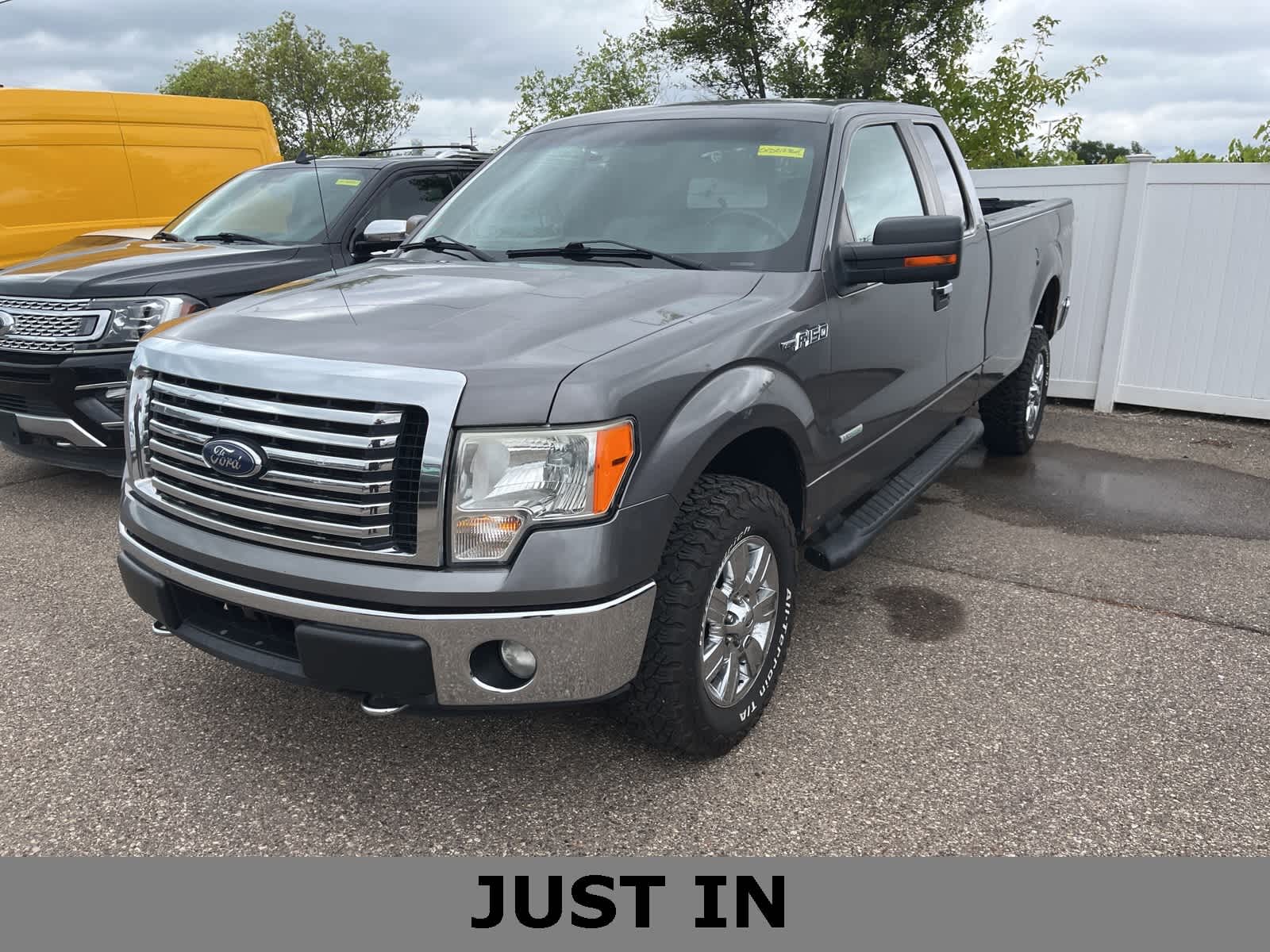 2012 Ford F-150 XLT -
                  Sterling Heights, MI
