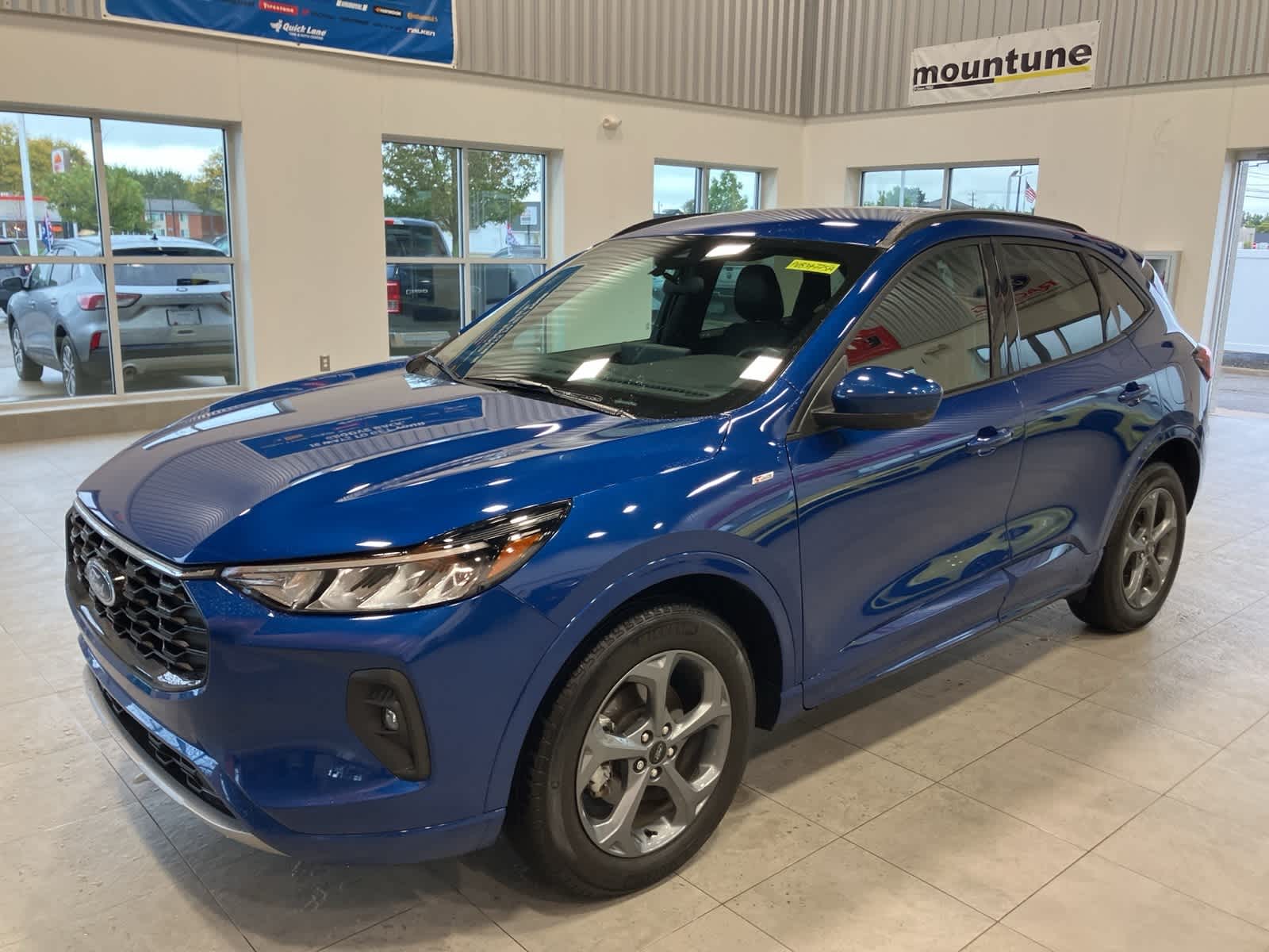 Thumbnail: 2023 Ford Escape - 1