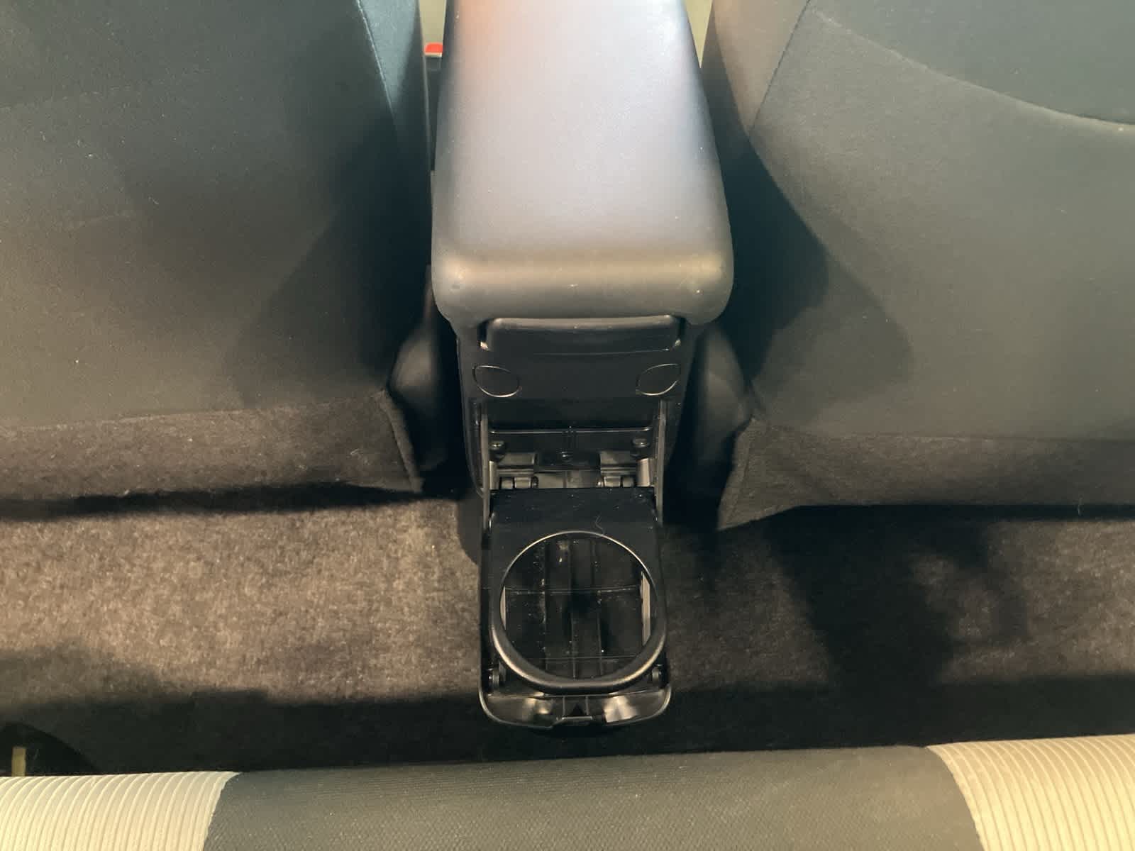 Thumbnail: 2012 Toyota Prius c - 23