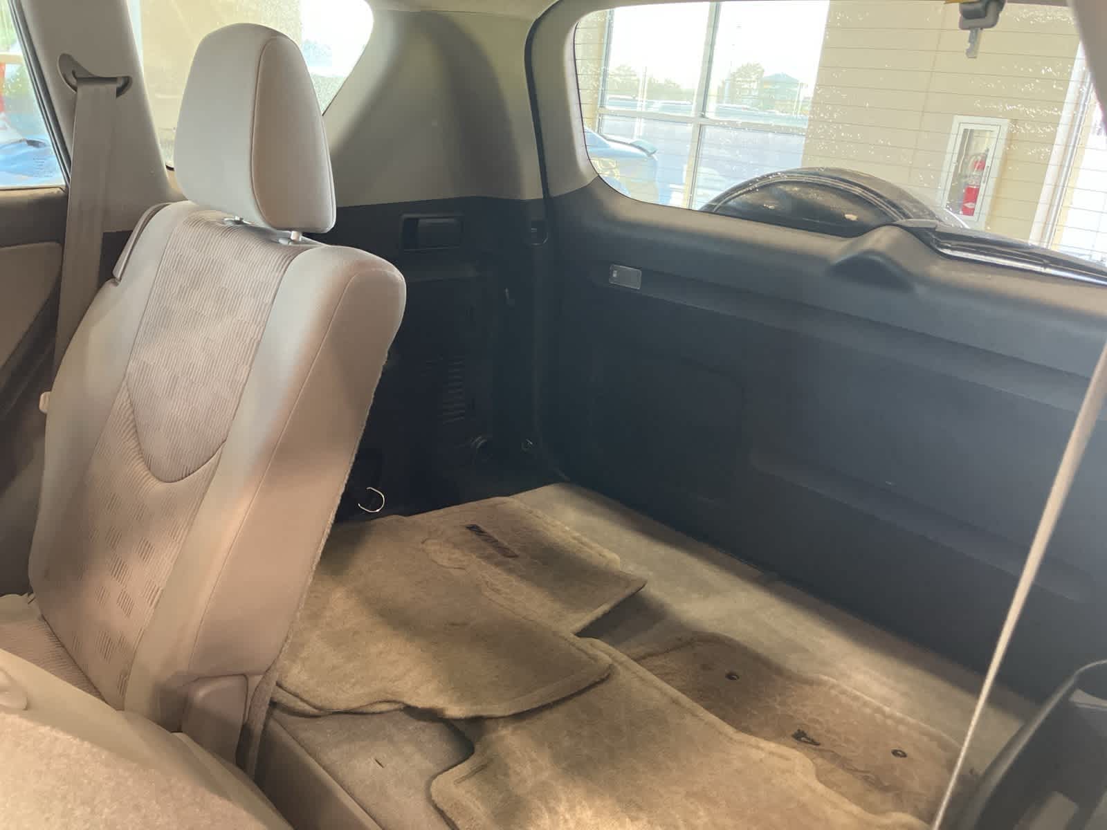 Thumbnail: 2012 Toyota RAV4 - 24