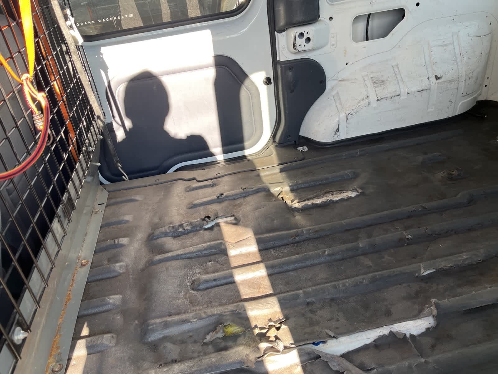 Thumbnail: 2013 Ford Transit Series - 23