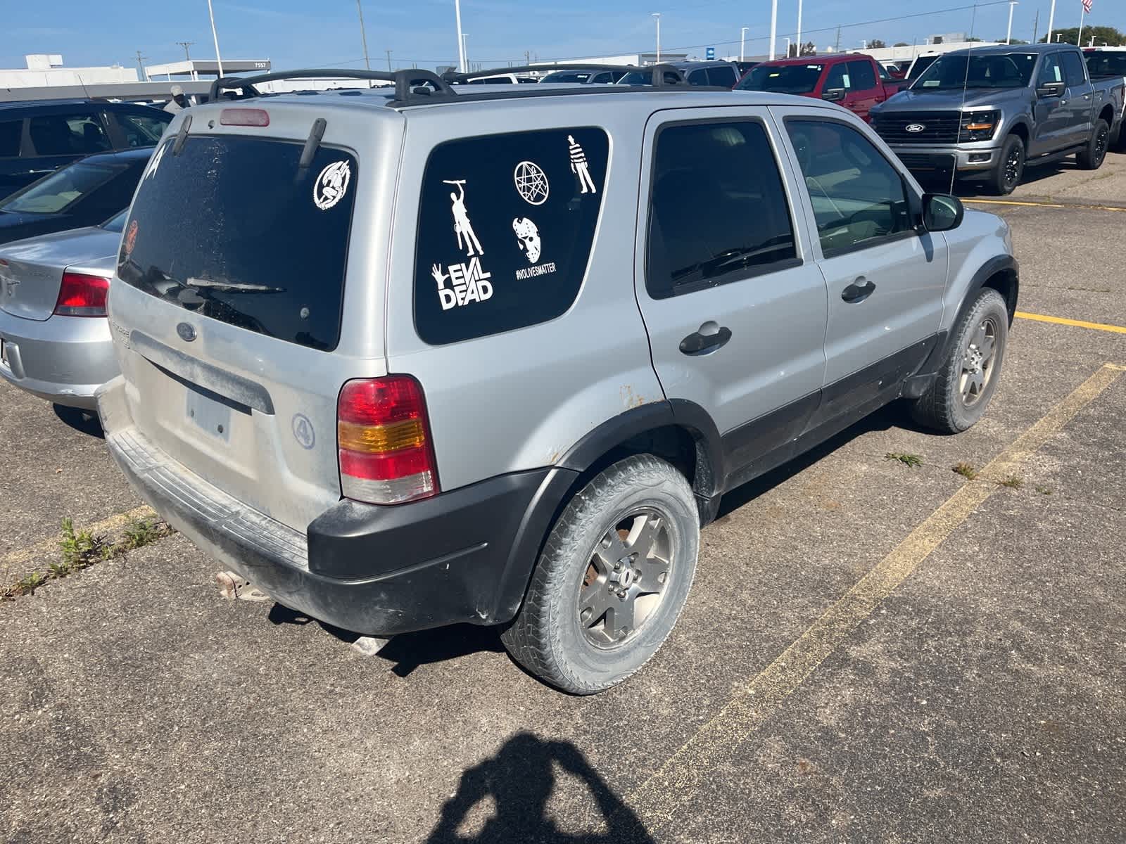 Thumbnail: 2004 Ford Escape - 12