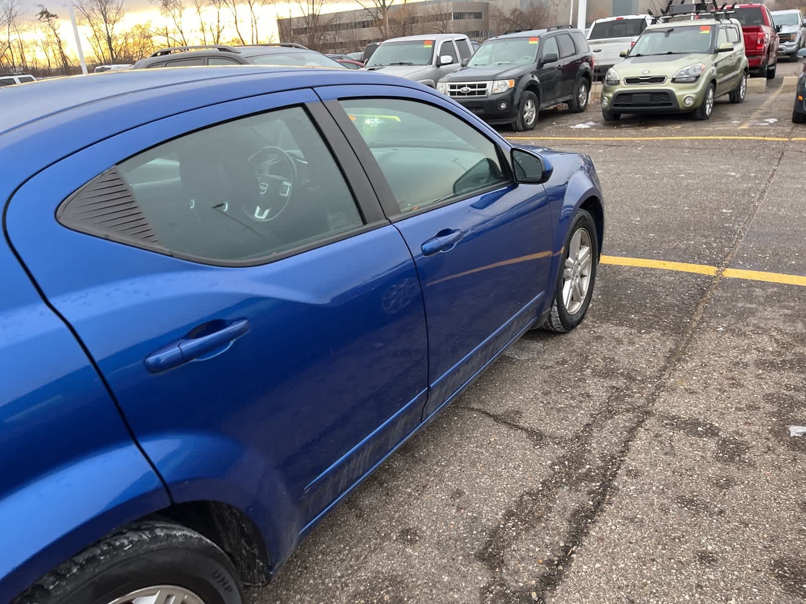 Thumbnail: 2013 Dodge Avenger - 16