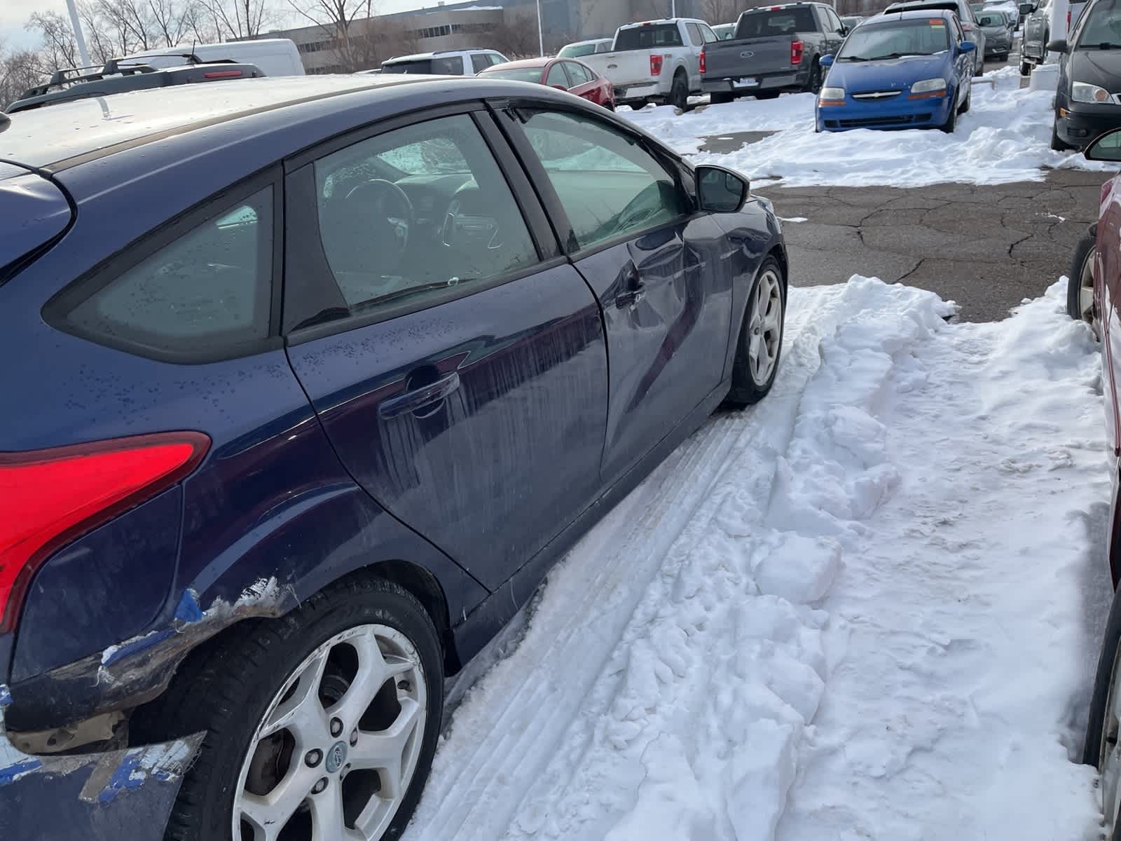 Thumbnail: 2017 Ford Focus - 18