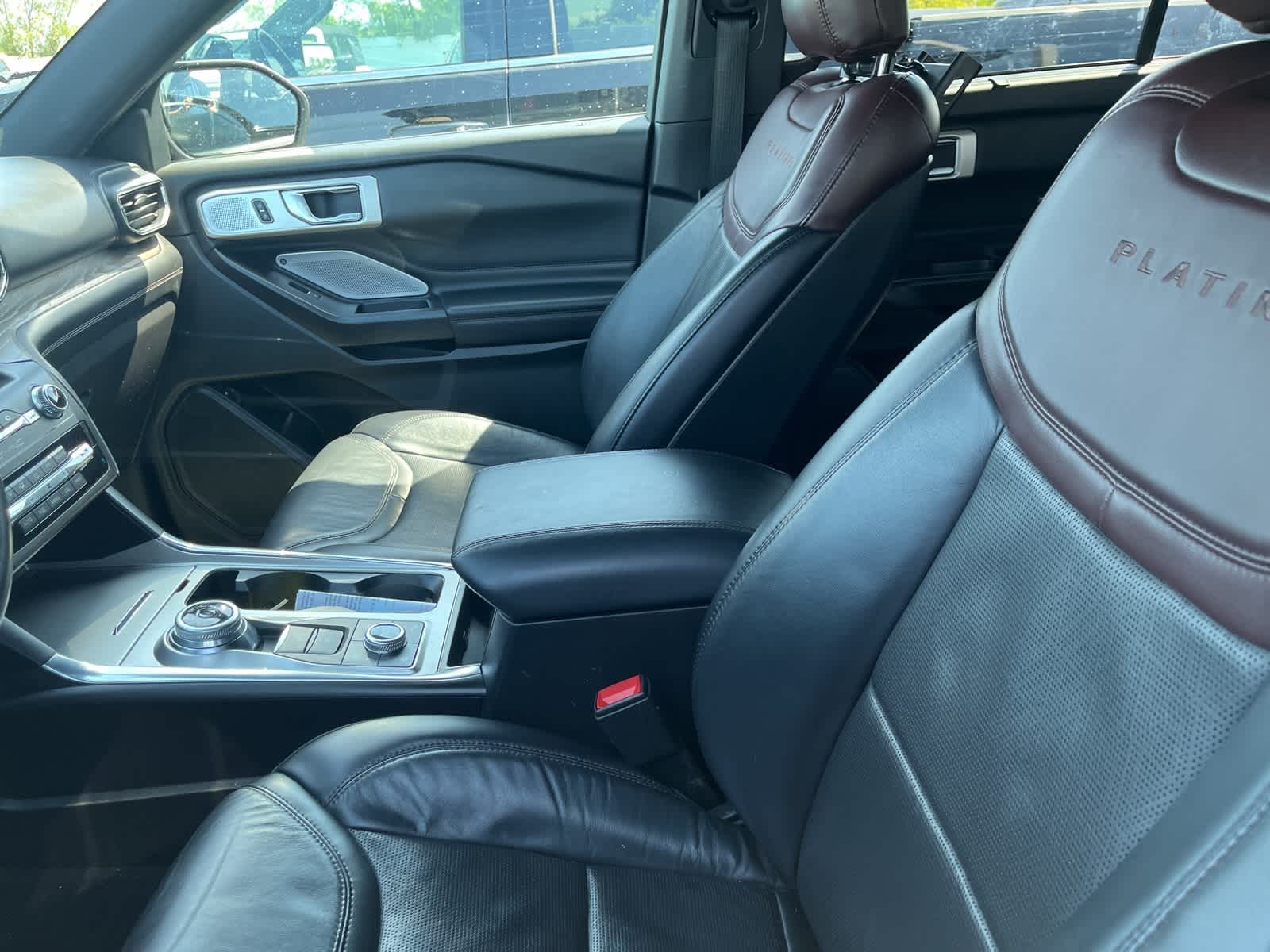 Thumbnail: 2020 Ford Explorer - 23