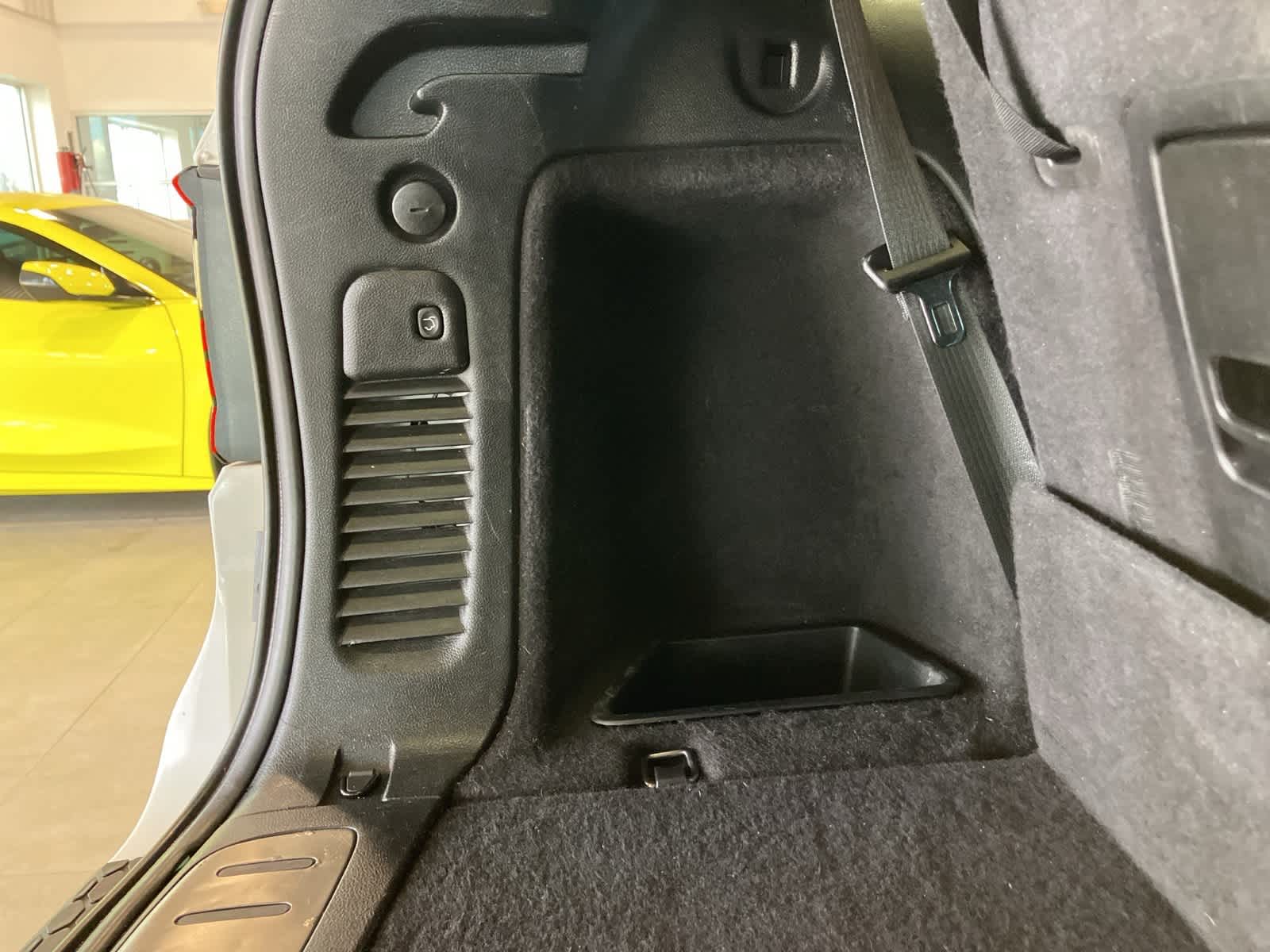 Thumbnail: 2018 Dodge Durango - 35