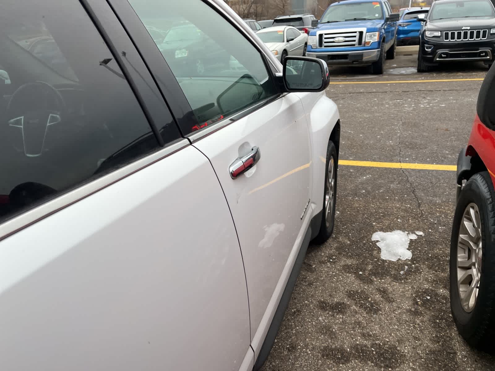 Thumbnail: 2015 GMC Terrain - 18