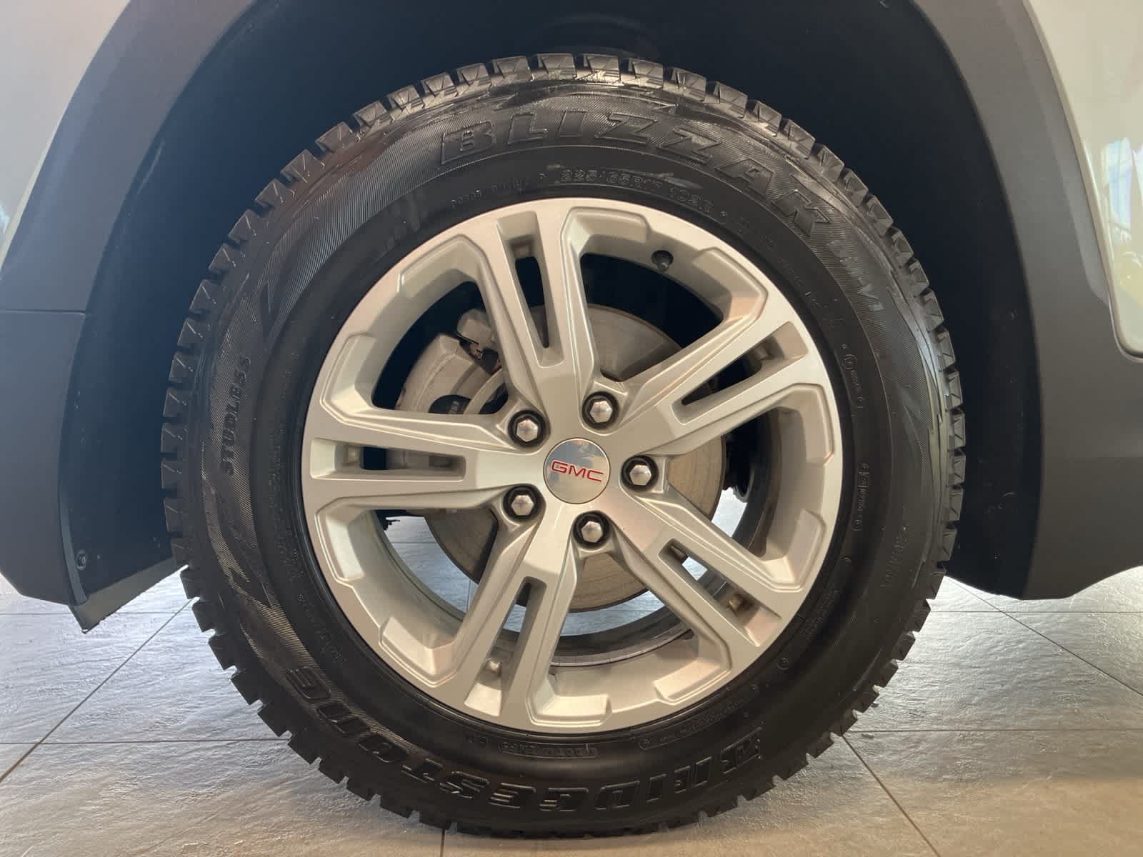 Thumbnail: 2023 GMC Terrain - 9