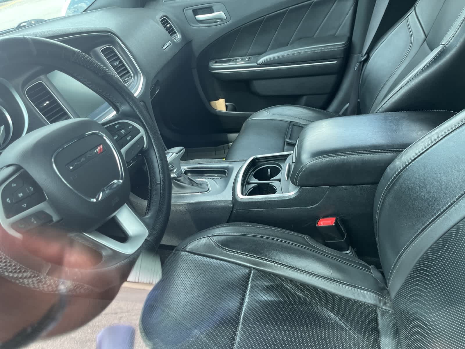 2015 Dodge Charger SXT 24