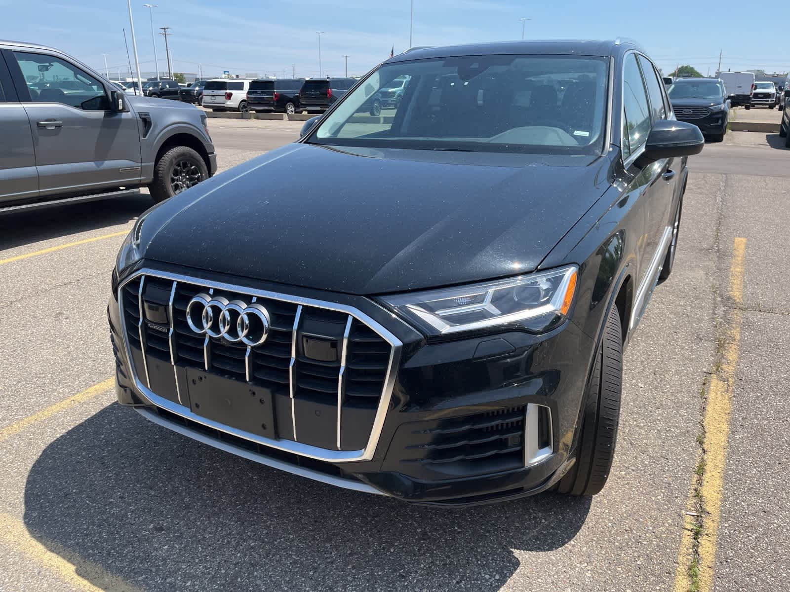2023 Audi Q7 Premium Plus 2