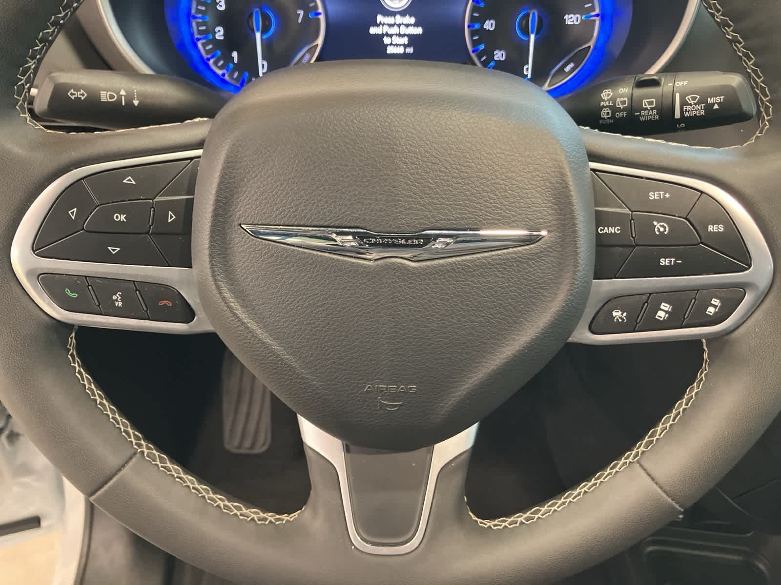 Thumbnail: 2025 Chrysler Pacifica - 15